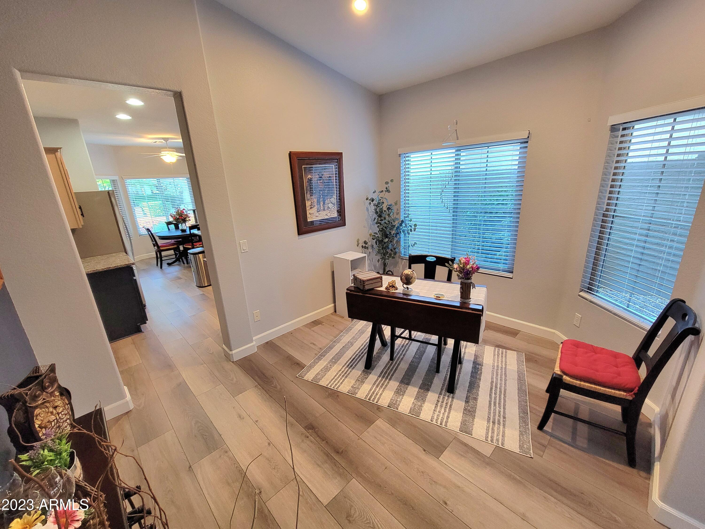 3537 W TWAIN Drive