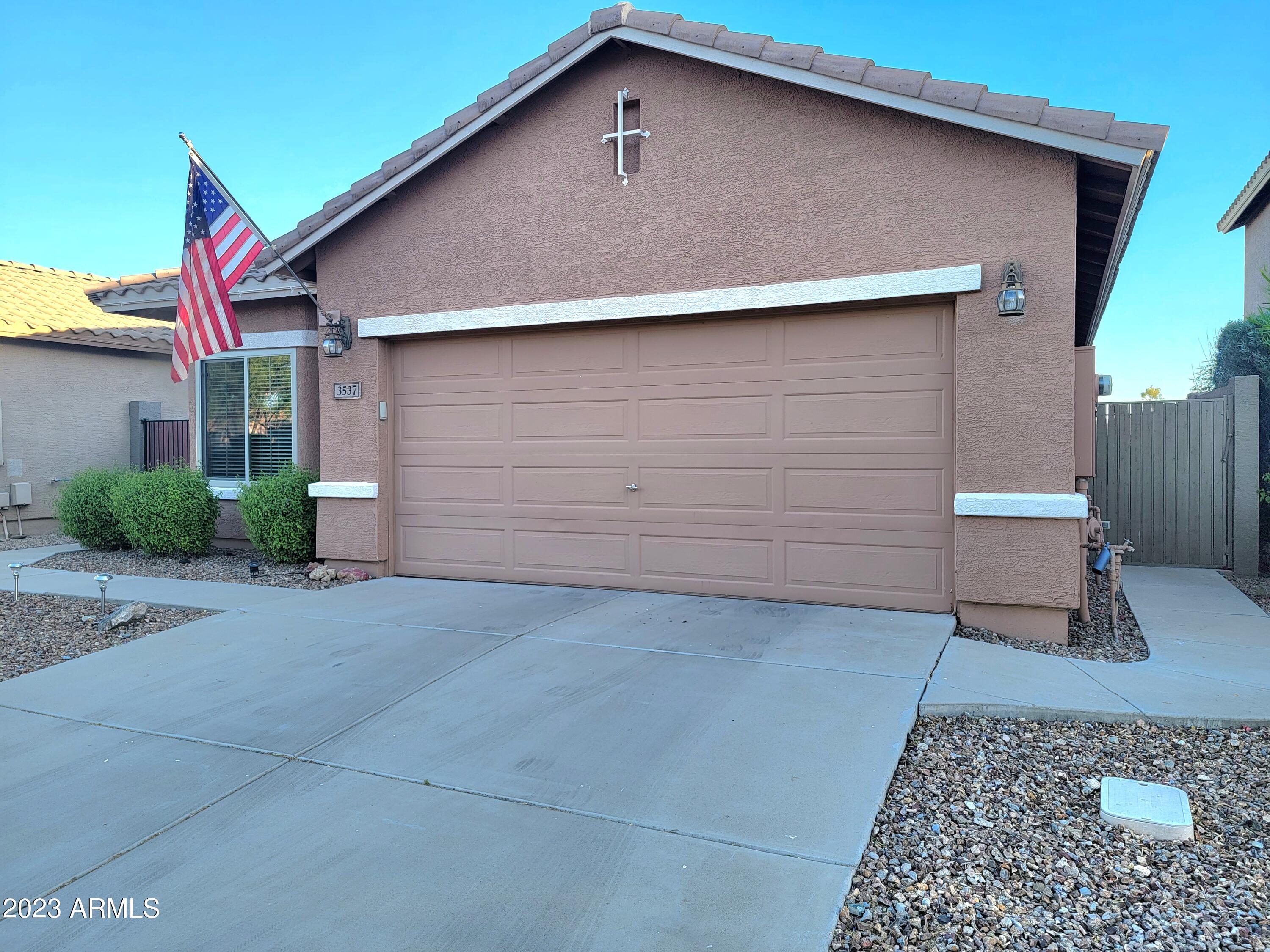 3537 W TWAIN Drive
