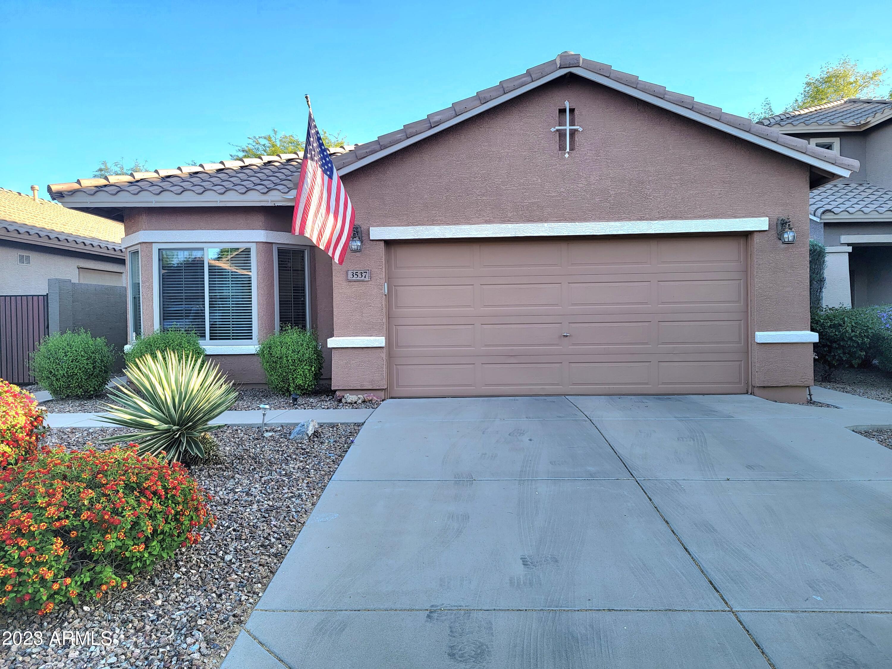 3537 W TWAIN Drive