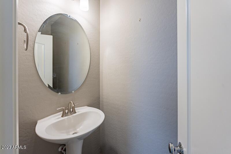 12334 W CACTUS BLOSSOM Trail