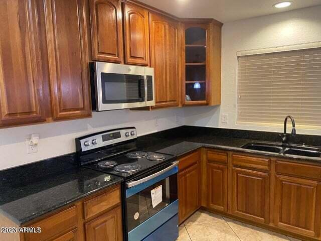 11744 W MONTANA DE ORO Drive