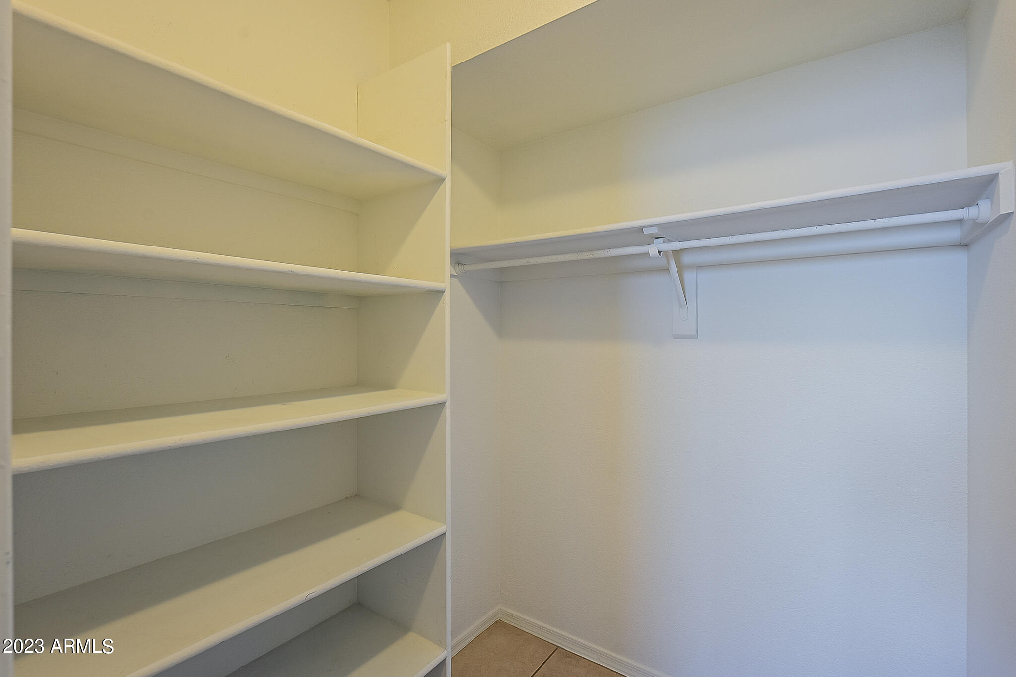 19019 N 43RD Drive