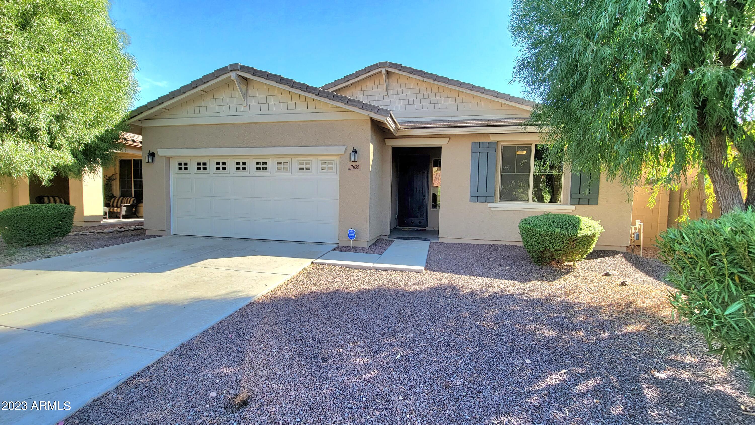 7635 W MOLLY Drive