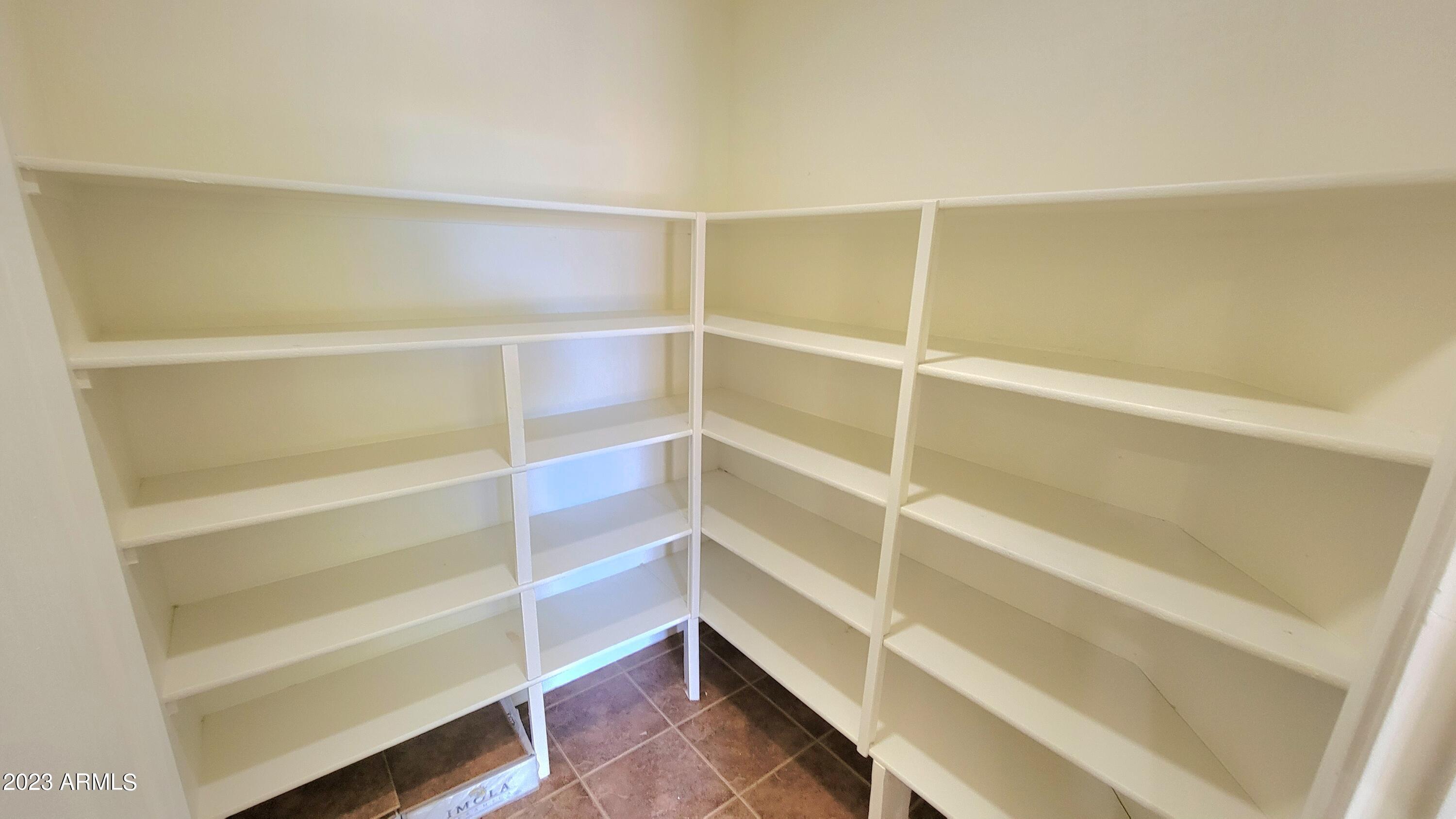 17926 W MISSION Lane