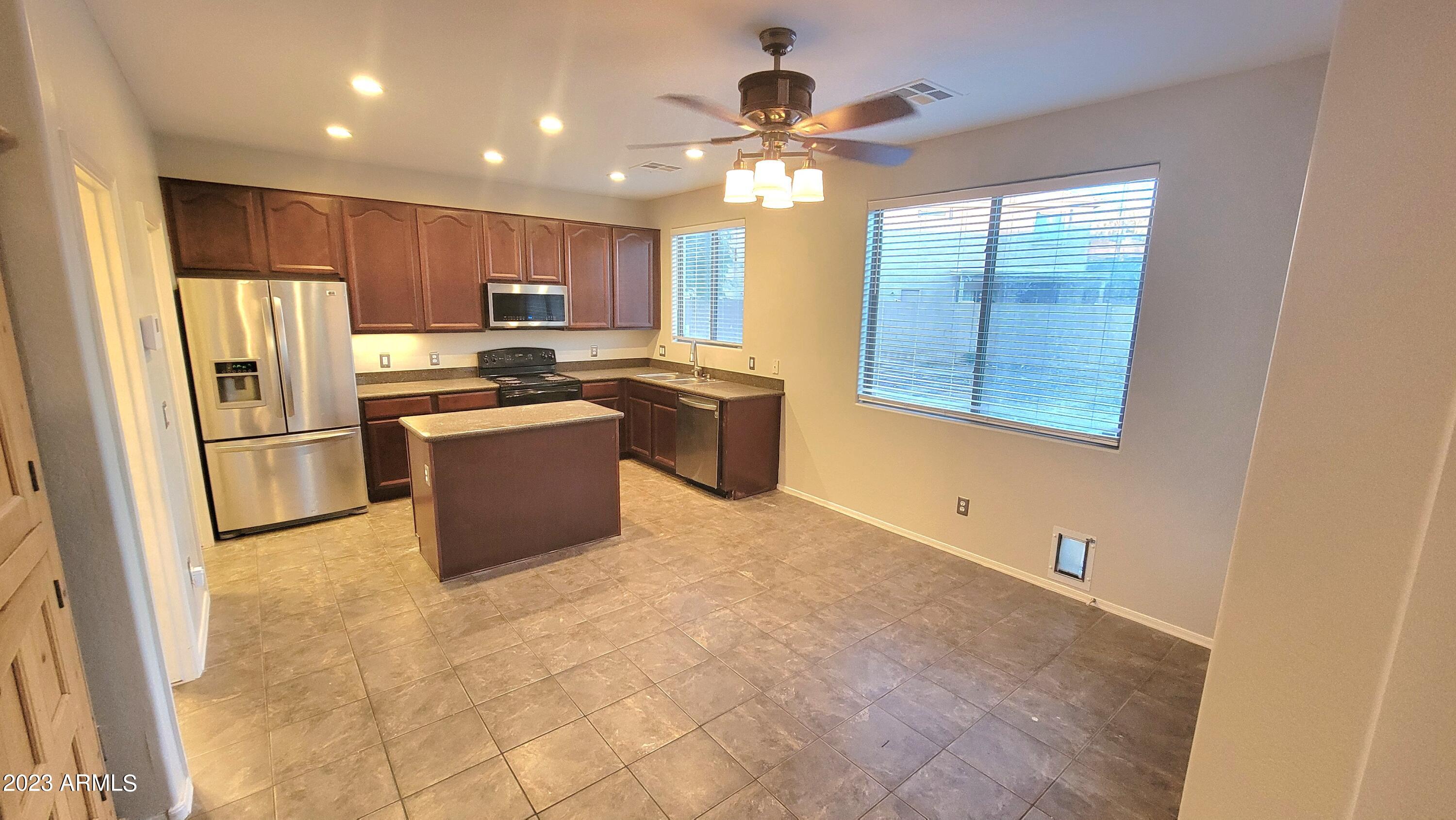 17382 W MAUNA LOA Lane