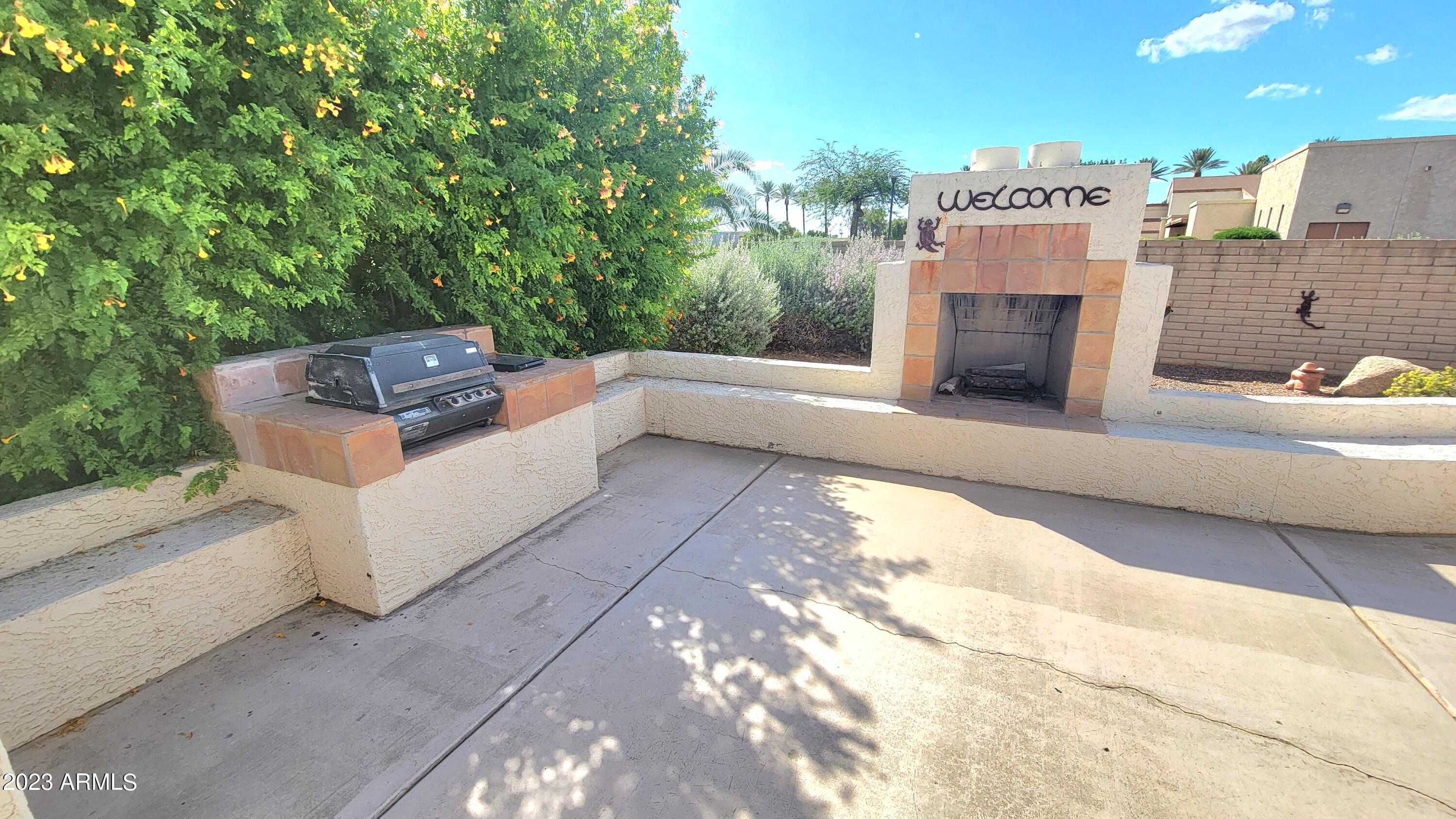430 S LILA Circle