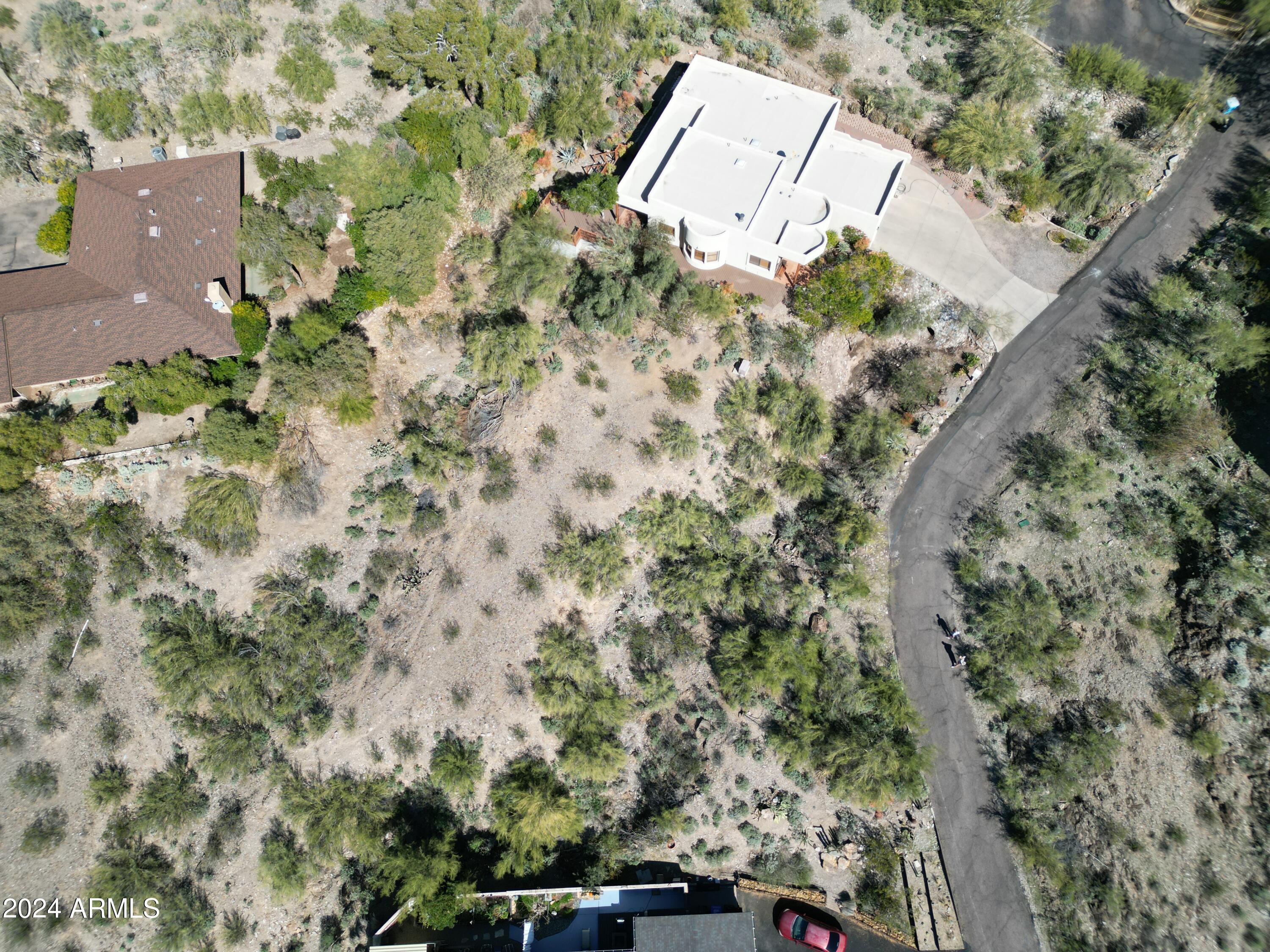 1848 E CINNABAR Avenue, -