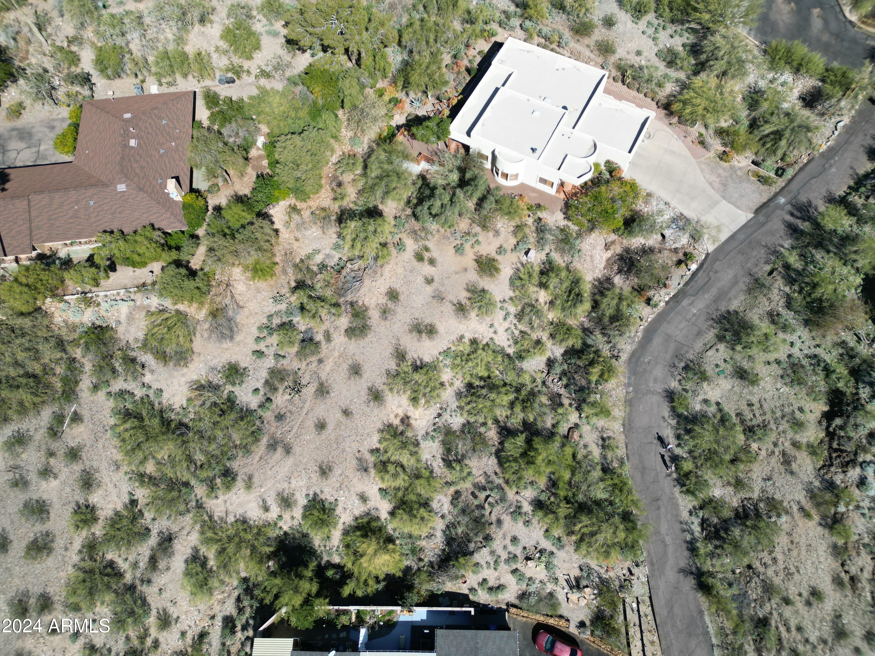 1848 E CINNABAR Avenue, -