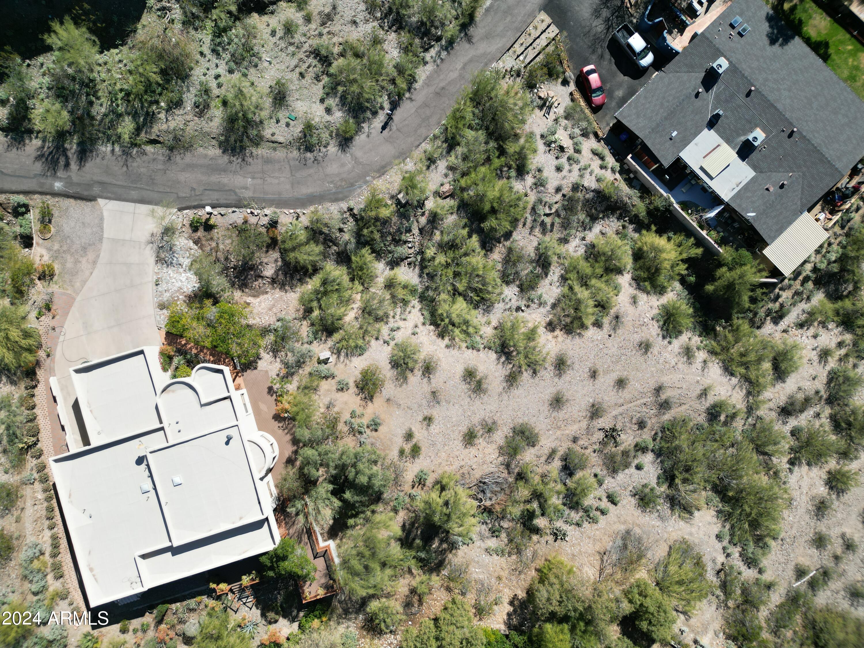 1848 E CINNABAR Avenue, -