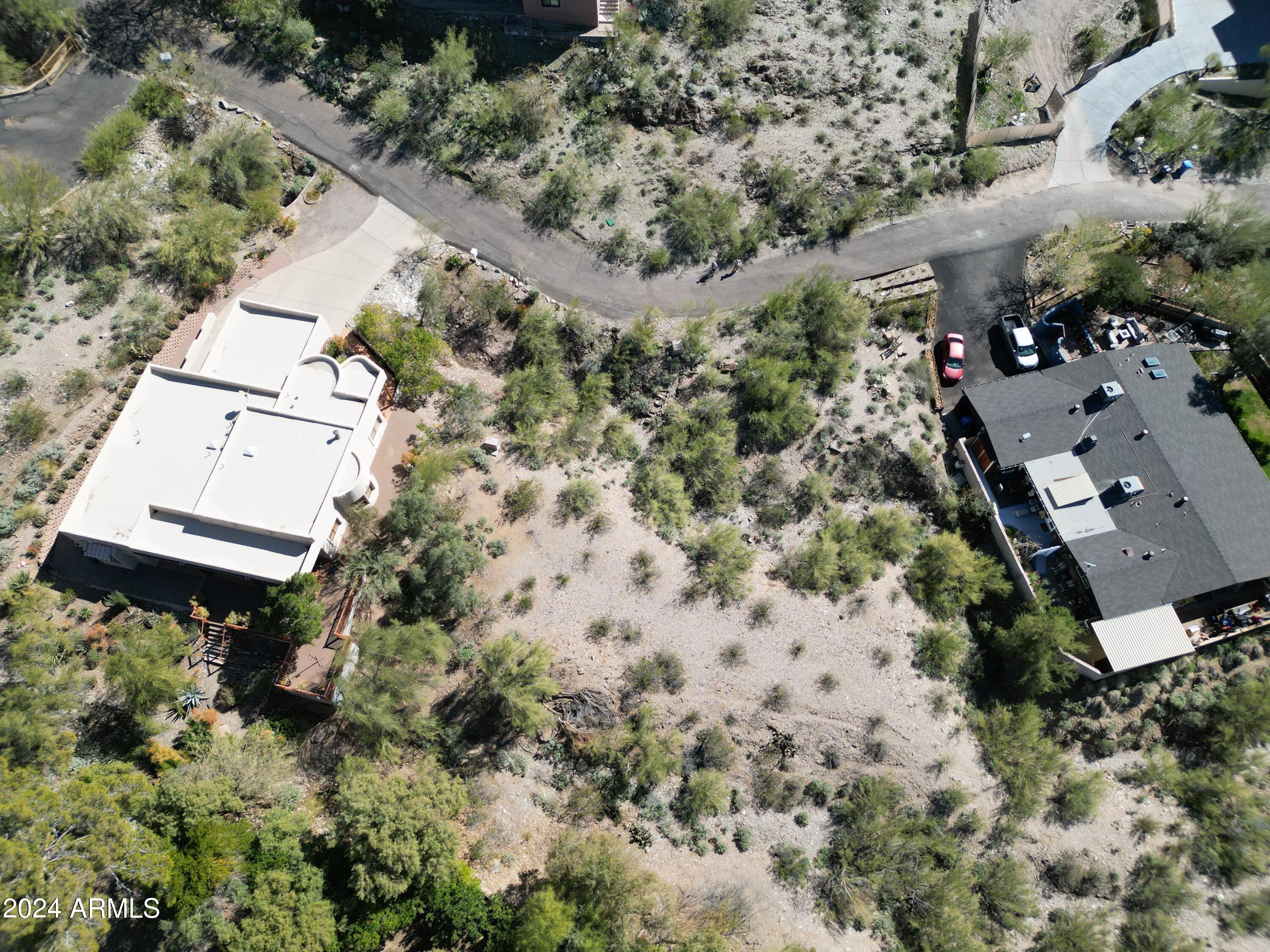 1848 E CINNABAR Avenue, -