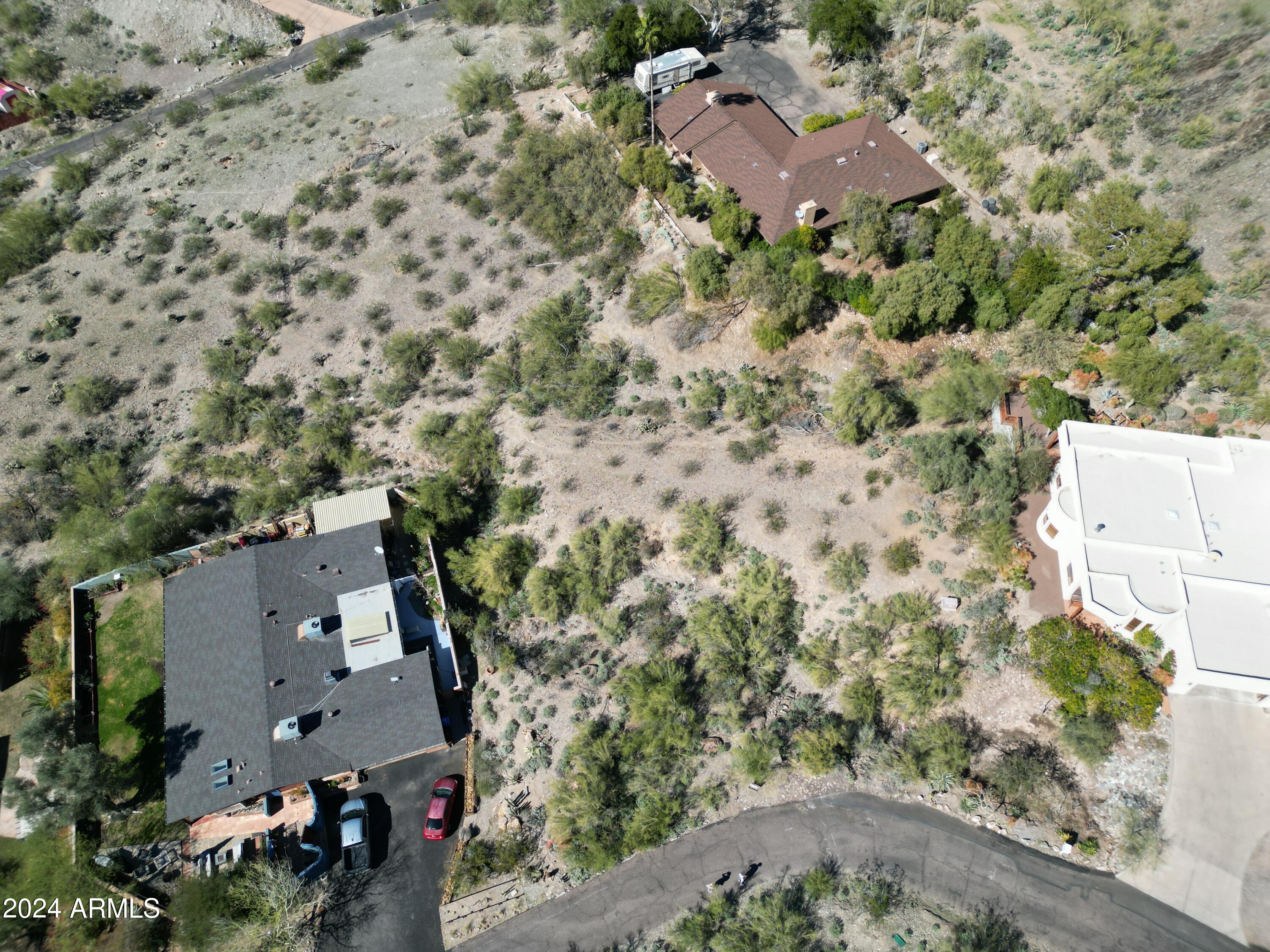 1848 E CINNABAR Avenue, -