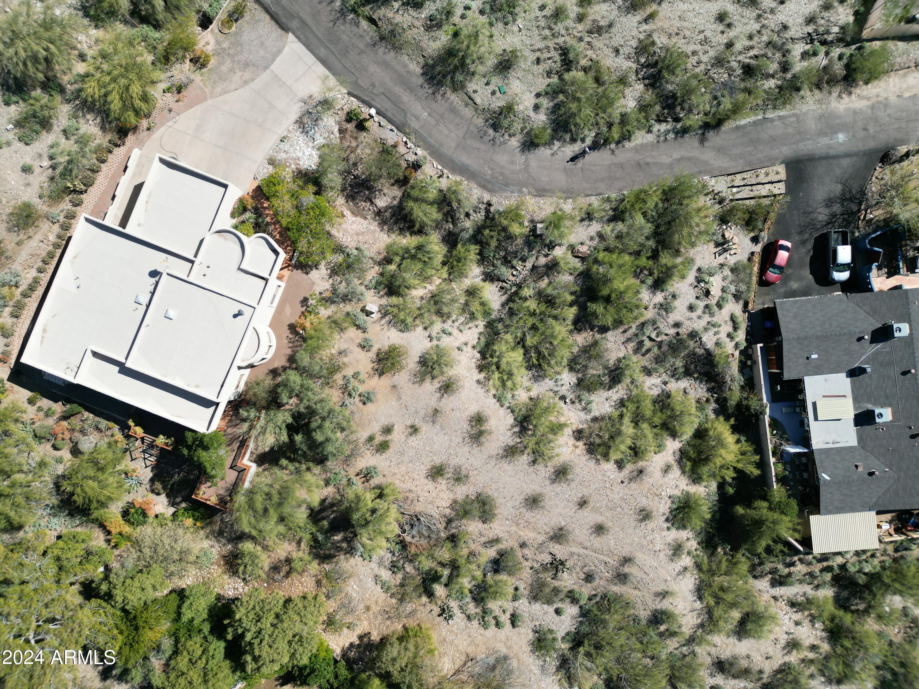 1848 E CINNABAR Avenue, -