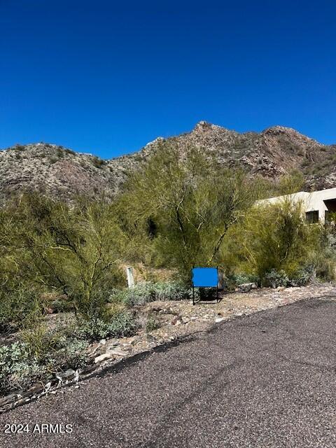 1848 E CINNABAR Avenue, -