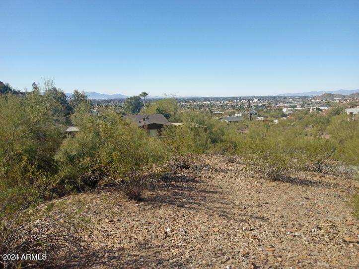 1848 E CINNABAR Avenue, -