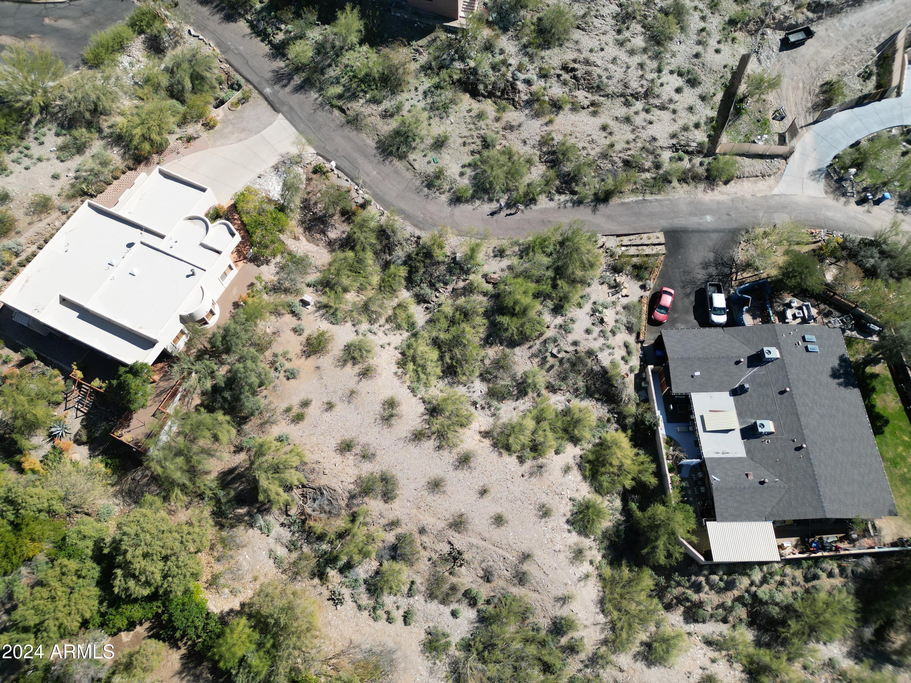 1848 E CINNABAR Avenue, -