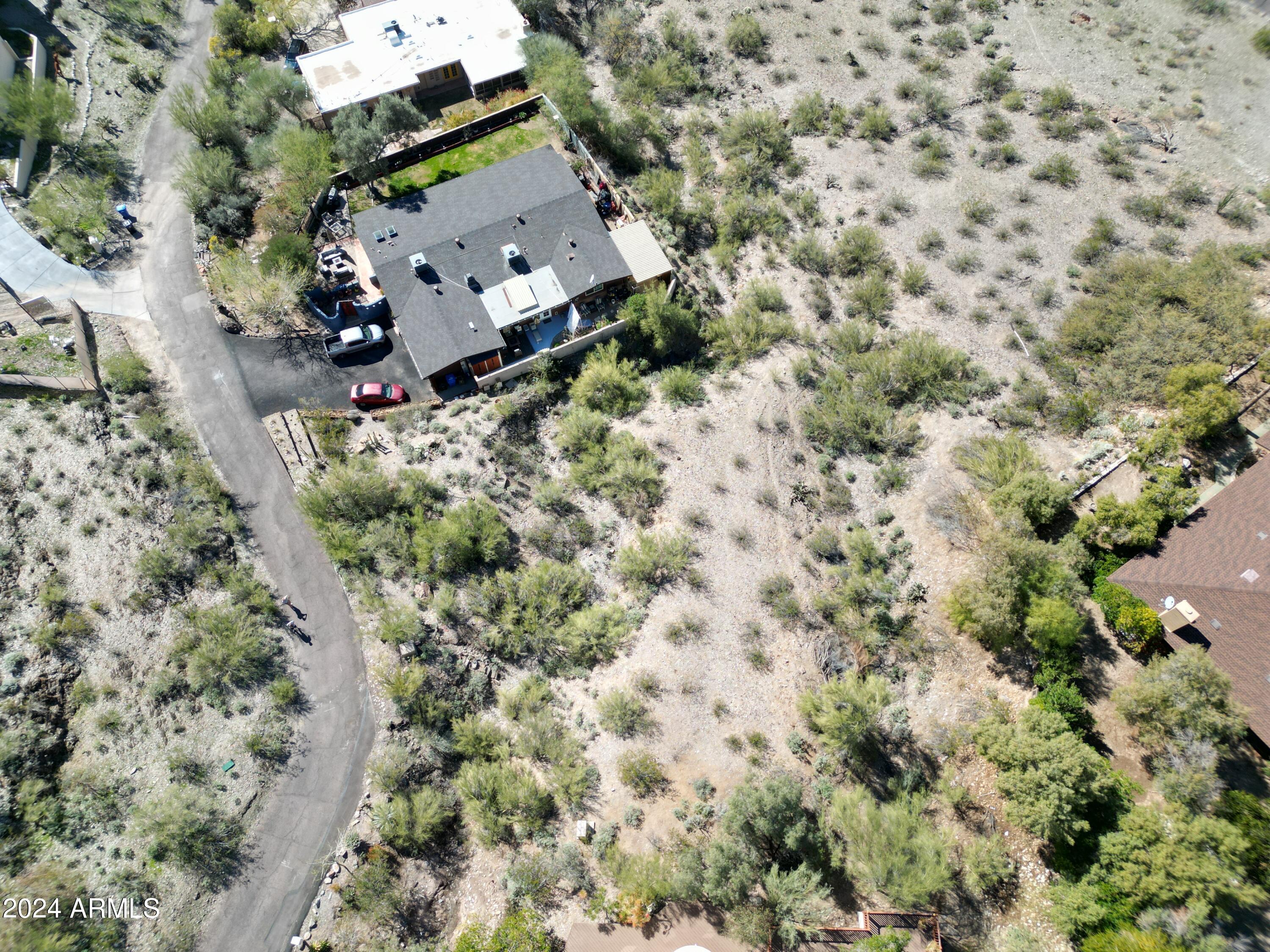 1848 E CINNABAR Avenue, -