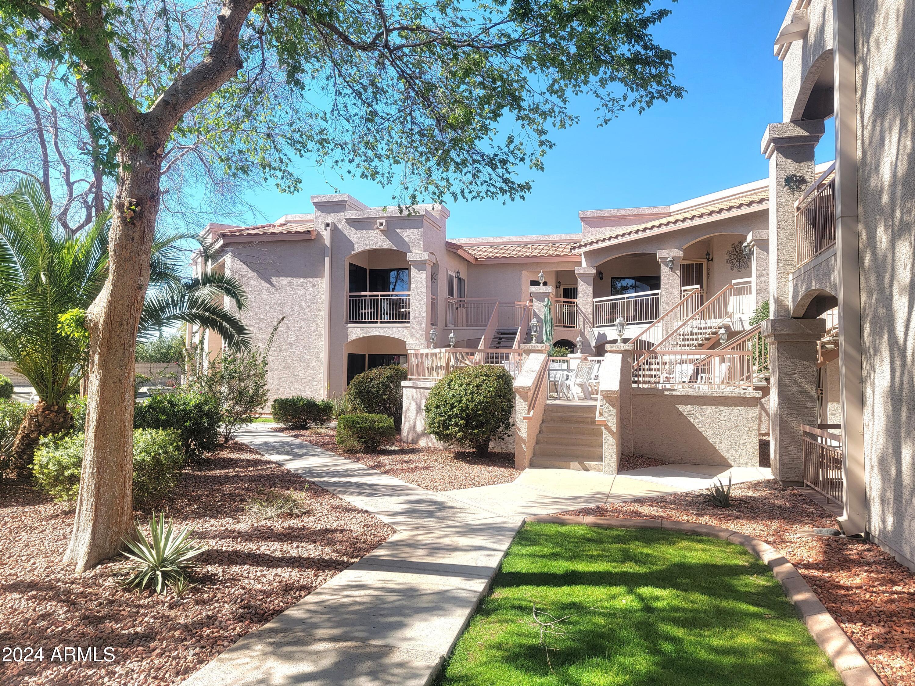9151 W GREENWAY Road, 227