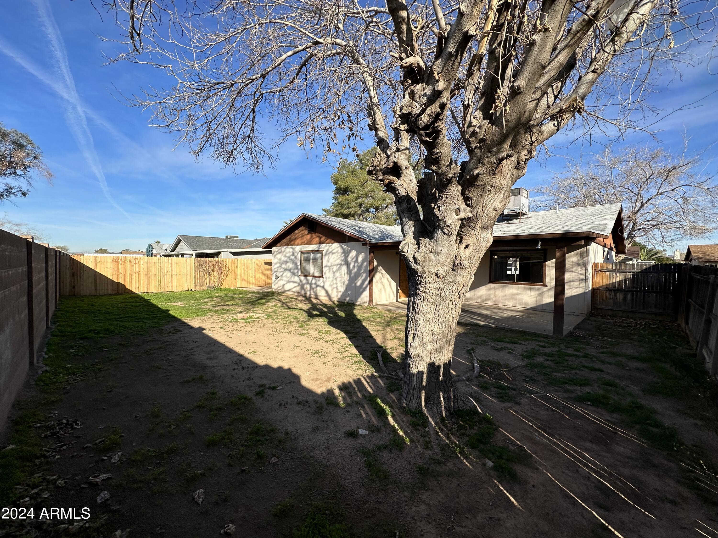 6129 W TIERRA BUENA Lane