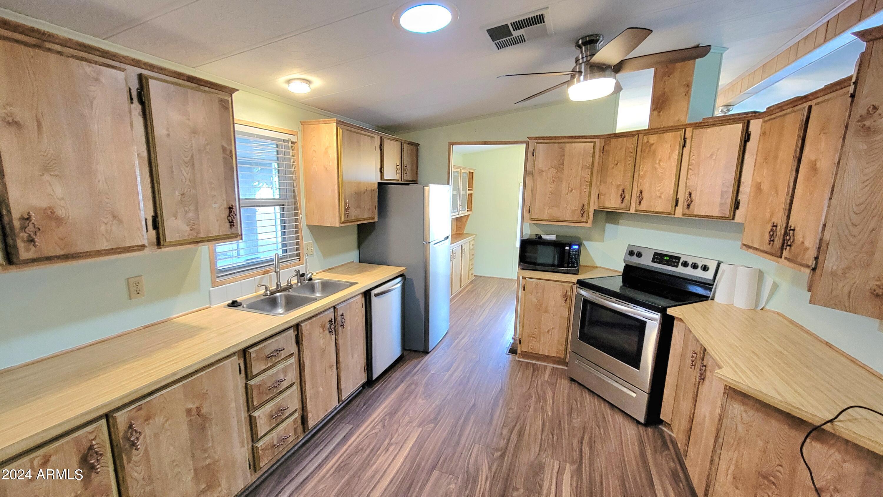 8103 E SOUTHERN Avenue, 158