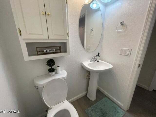 3550 W WHISPERING WIND Drive