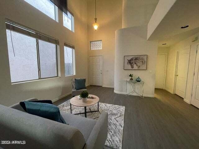 3550 W WHISPERING WIND Drive
