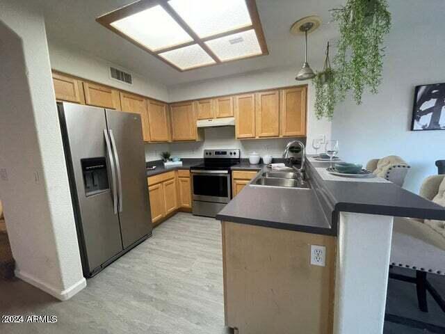 3550 W WHISPERING WIND Drive