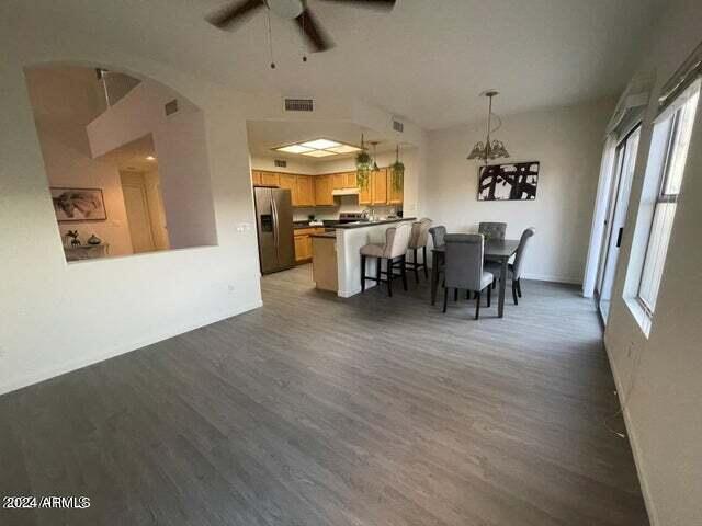 3550 W WHISPERING WIND Drive