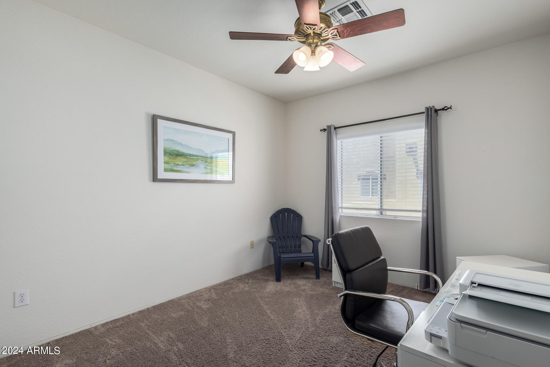 1718 W COLTER Street, 162