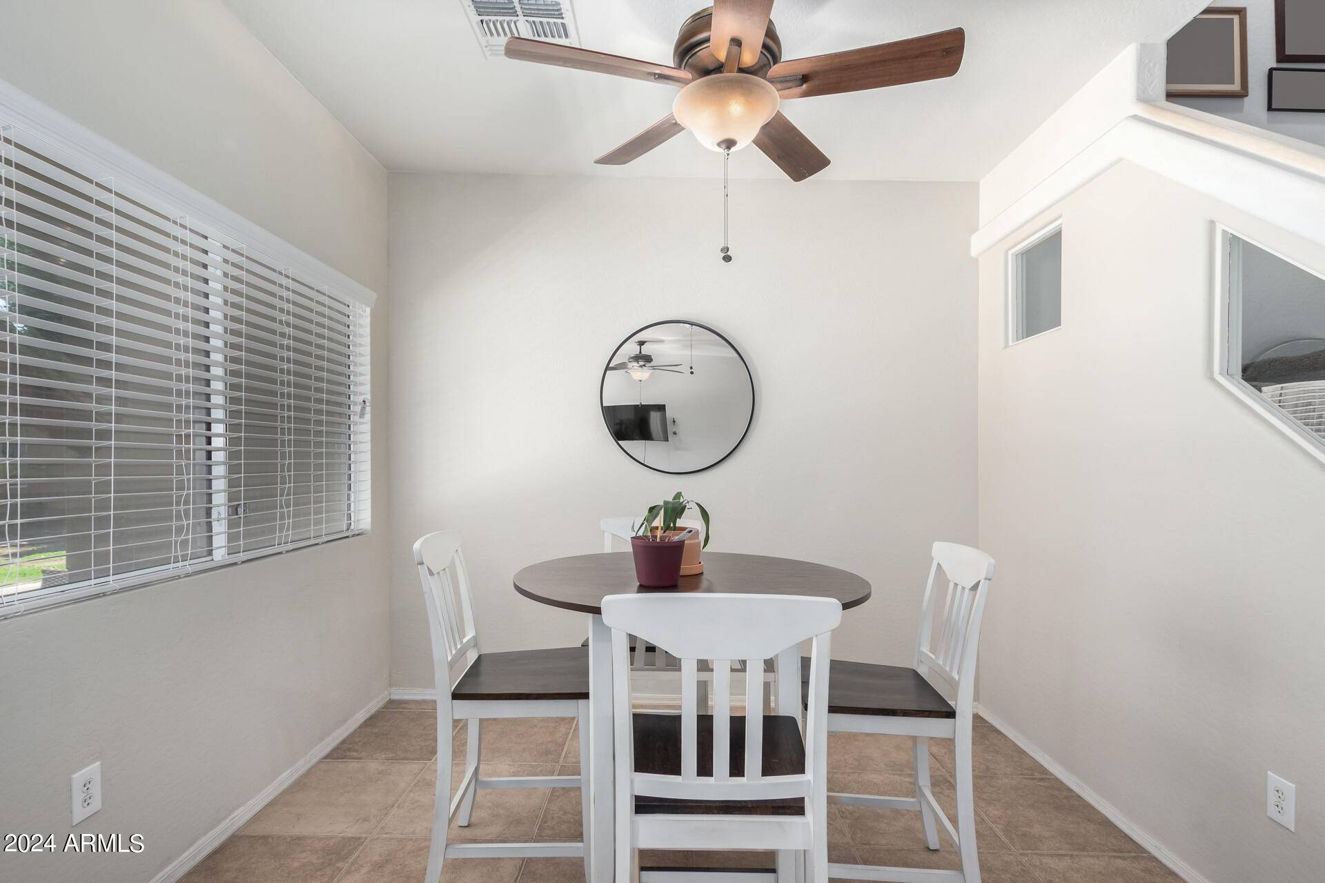 1718 W COLTER Street, 162