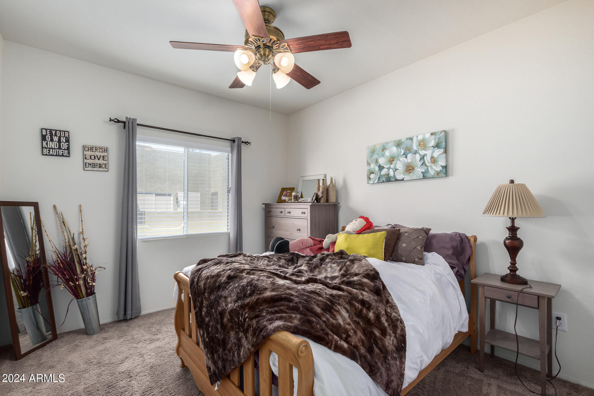 1718 W COLTER Street, 162