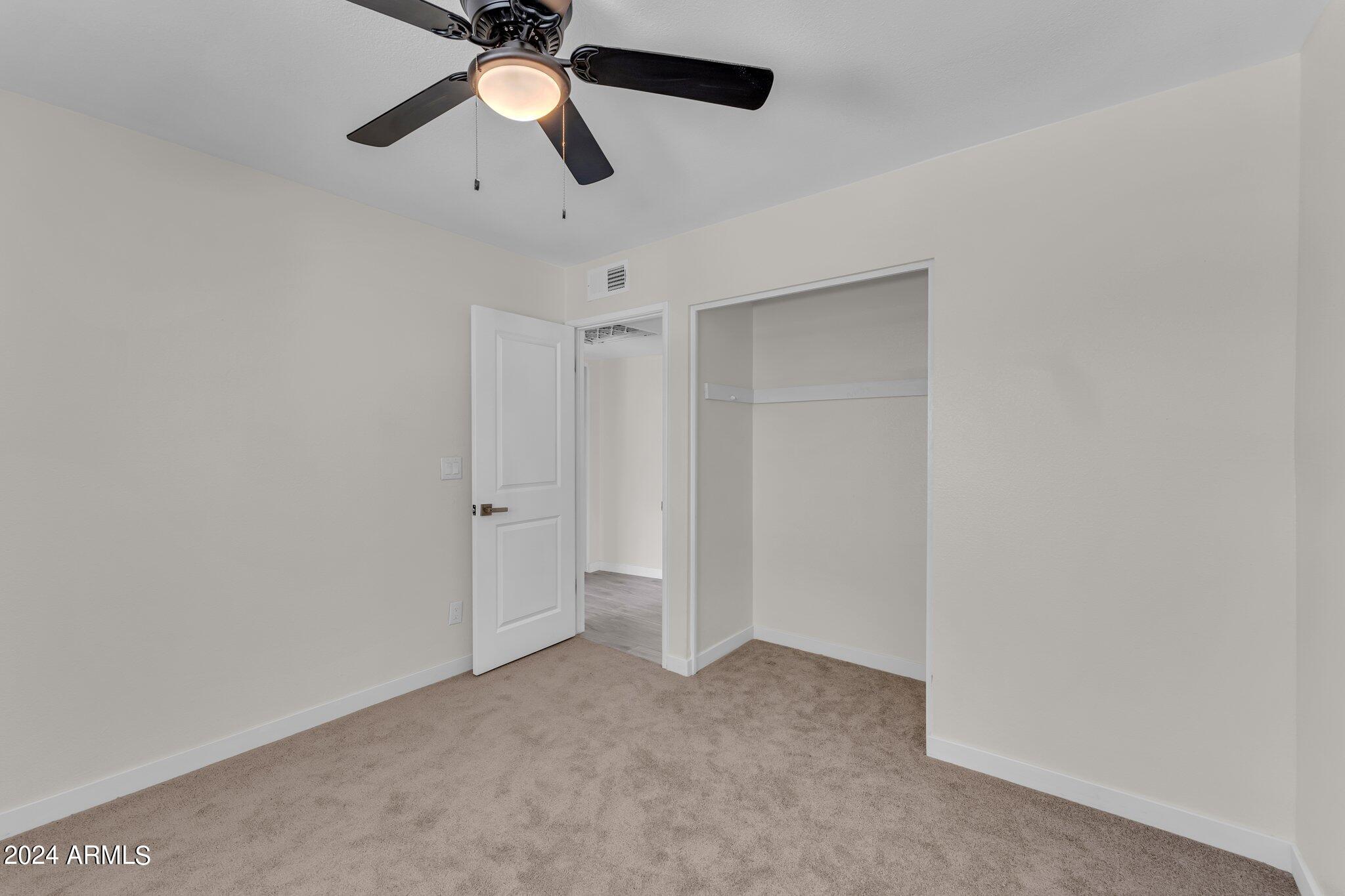 1712 W WAYLAND Road