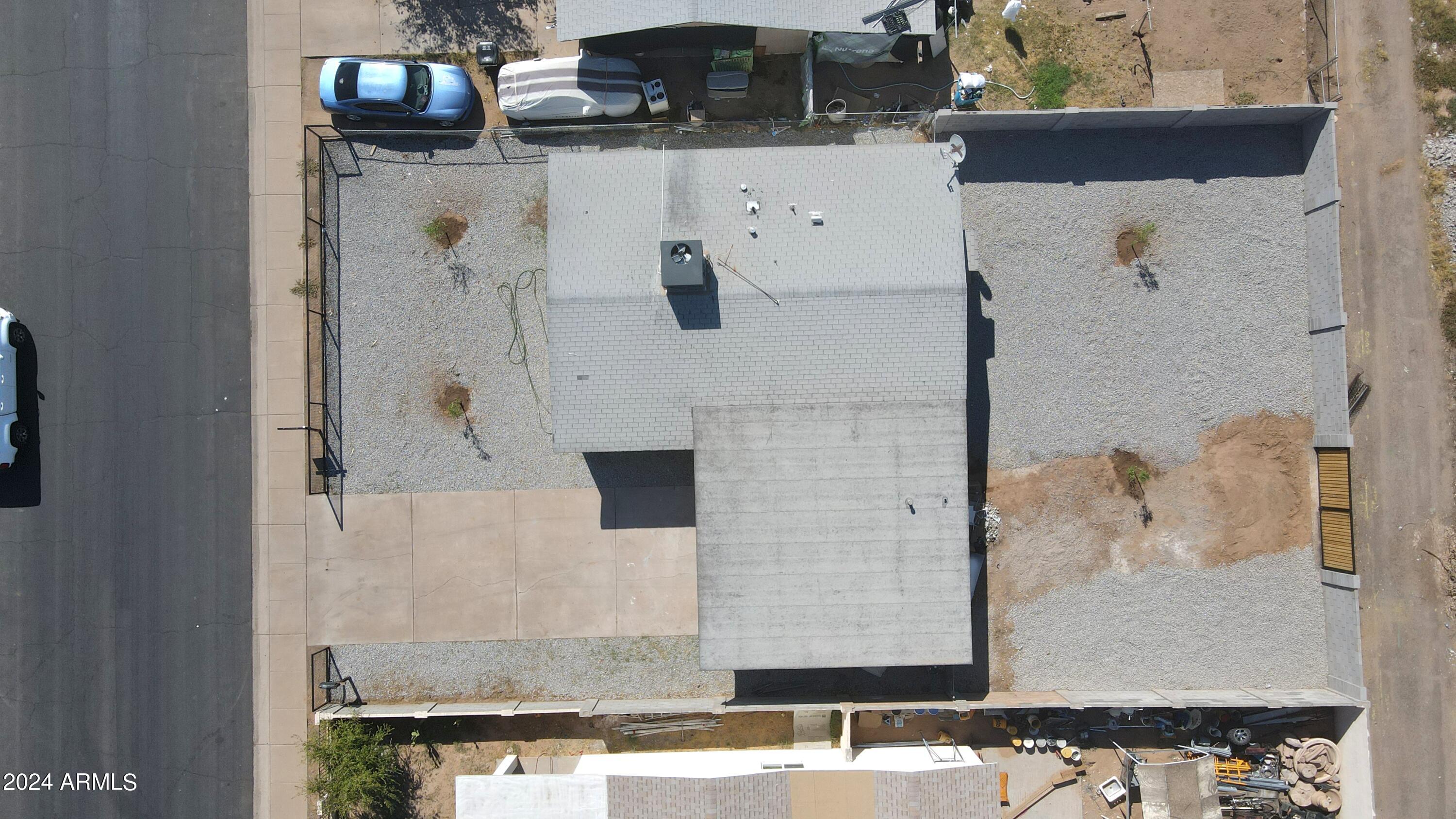 1712 W WAYLAND Road