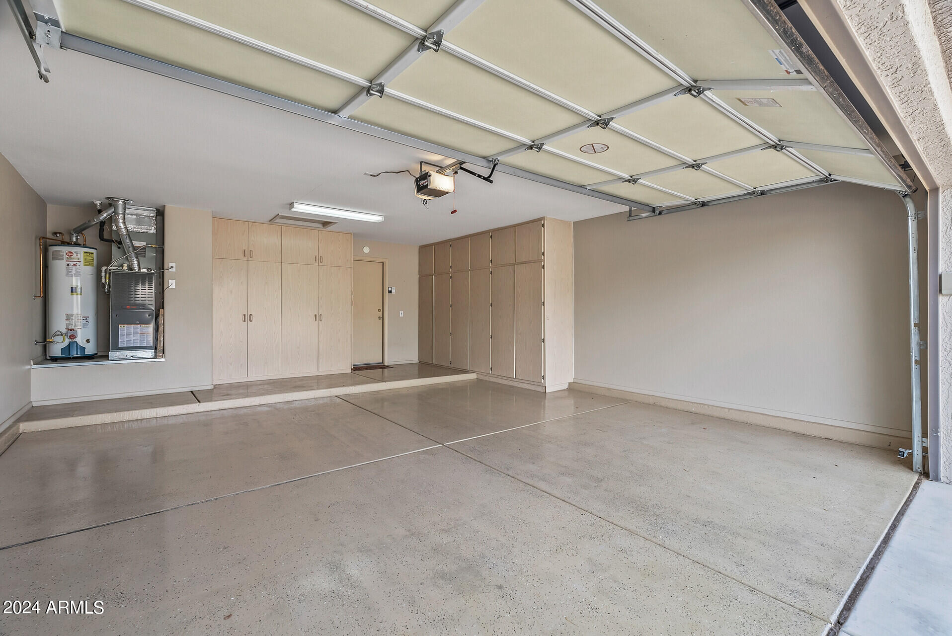 15689 W AZALEA Lane