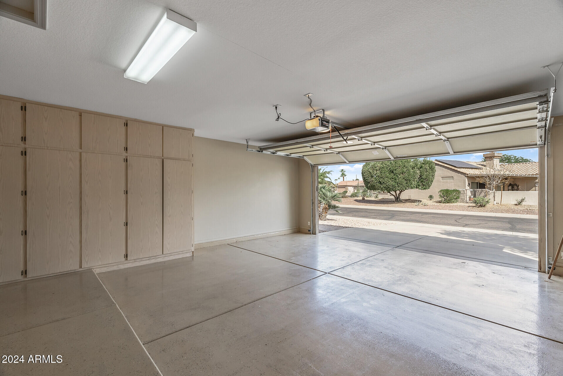 15689 W AZALEA Lane