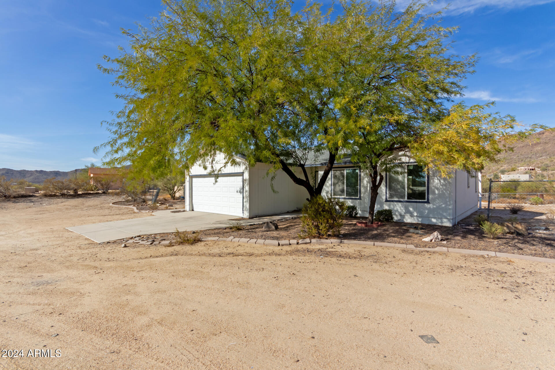 42805 N 7TH Street