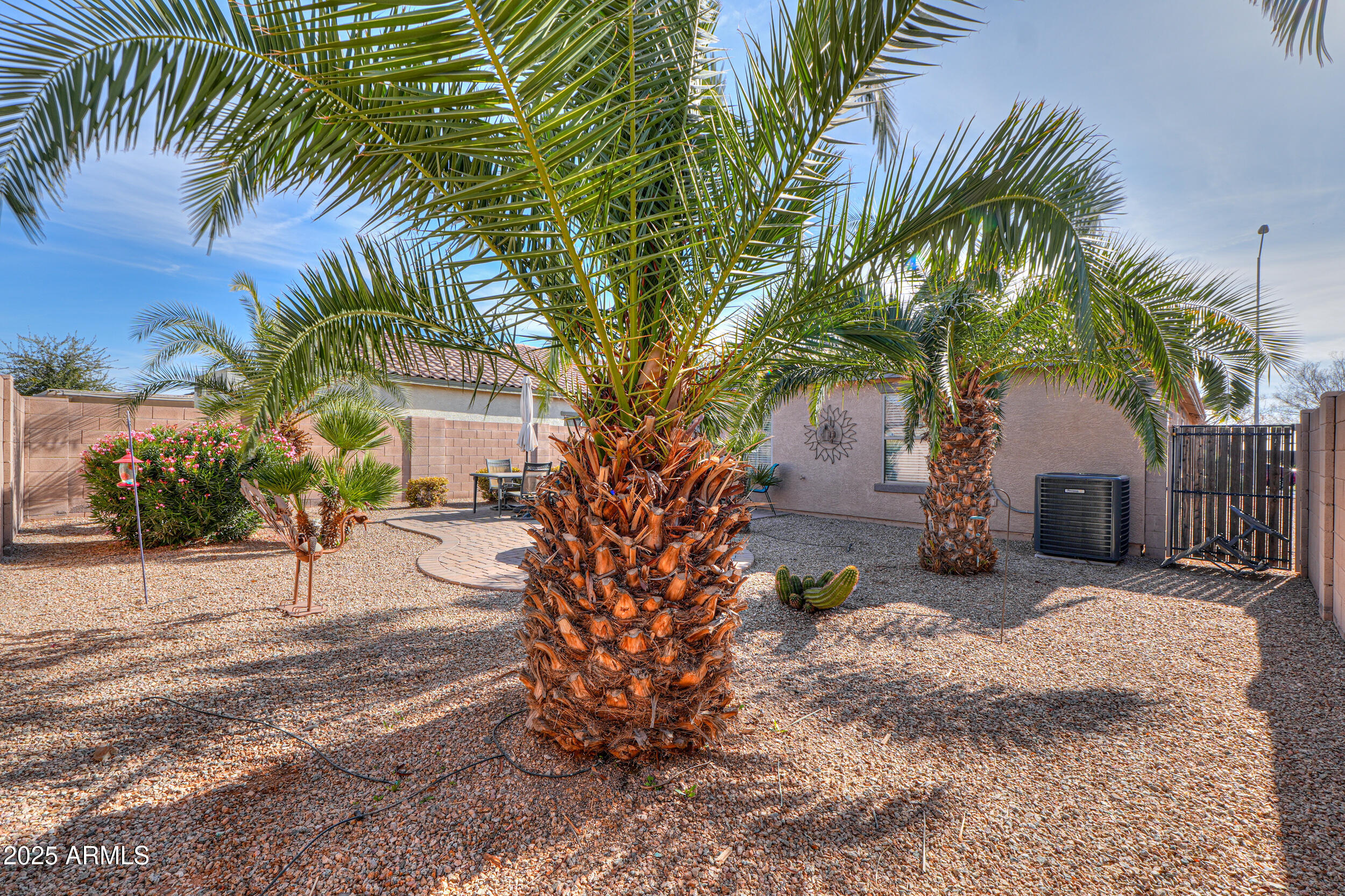 40160 W MARY LOU Drive