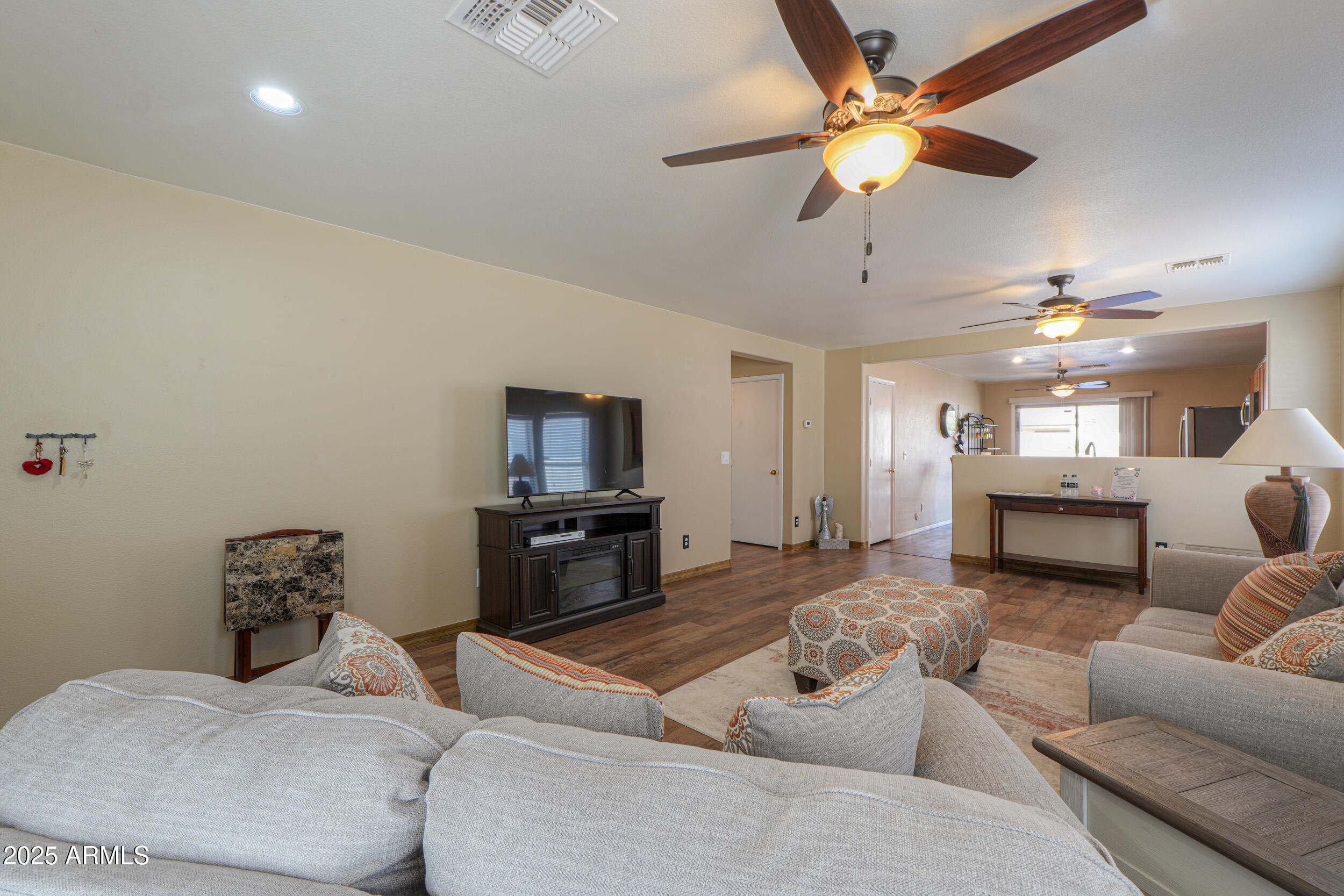 40160 W MARY LOU Drive