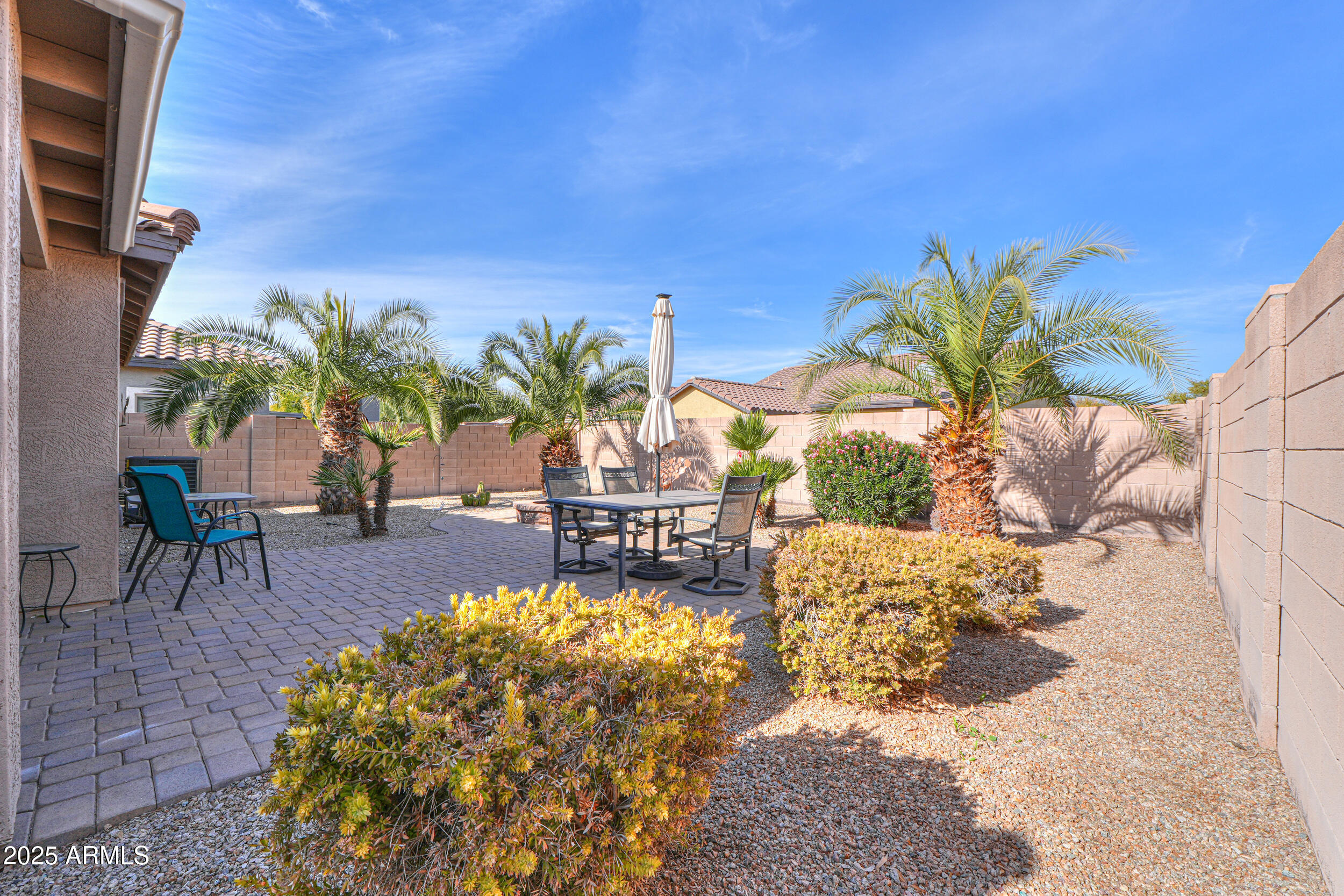 40160 W MARY LOU Drive