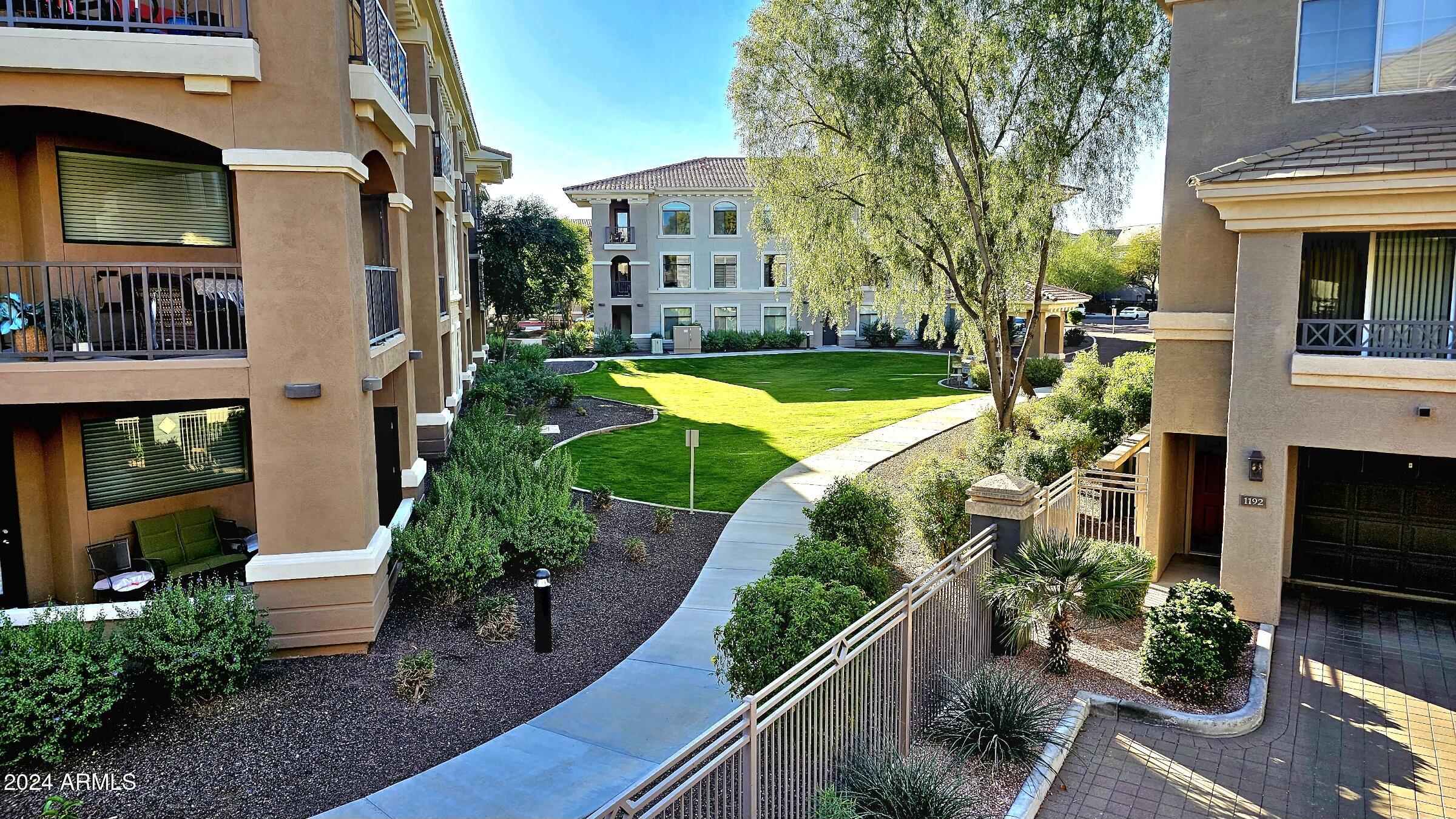 4465 E PARADISE VILLAGE Parkway S, 1191