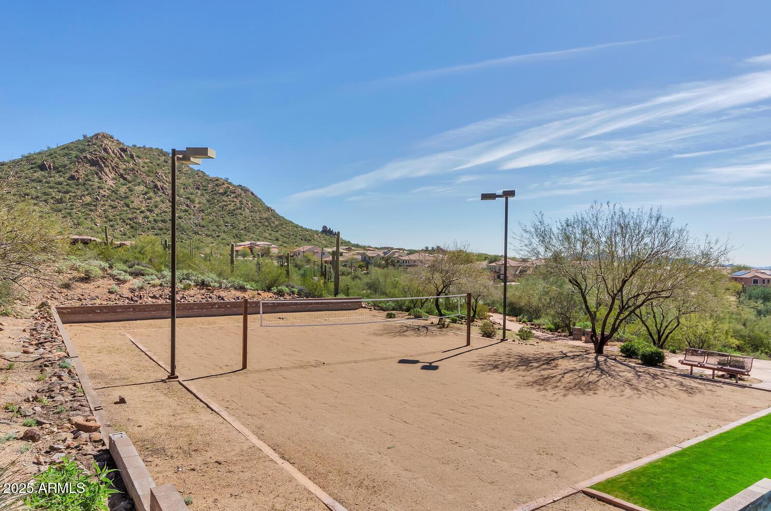2739 W VIA BONA FORTUNA Drive