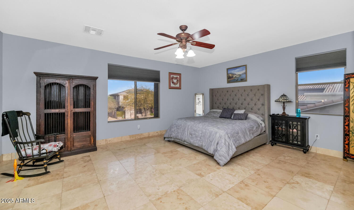2739 W VIA BONA FORTUNA Drive