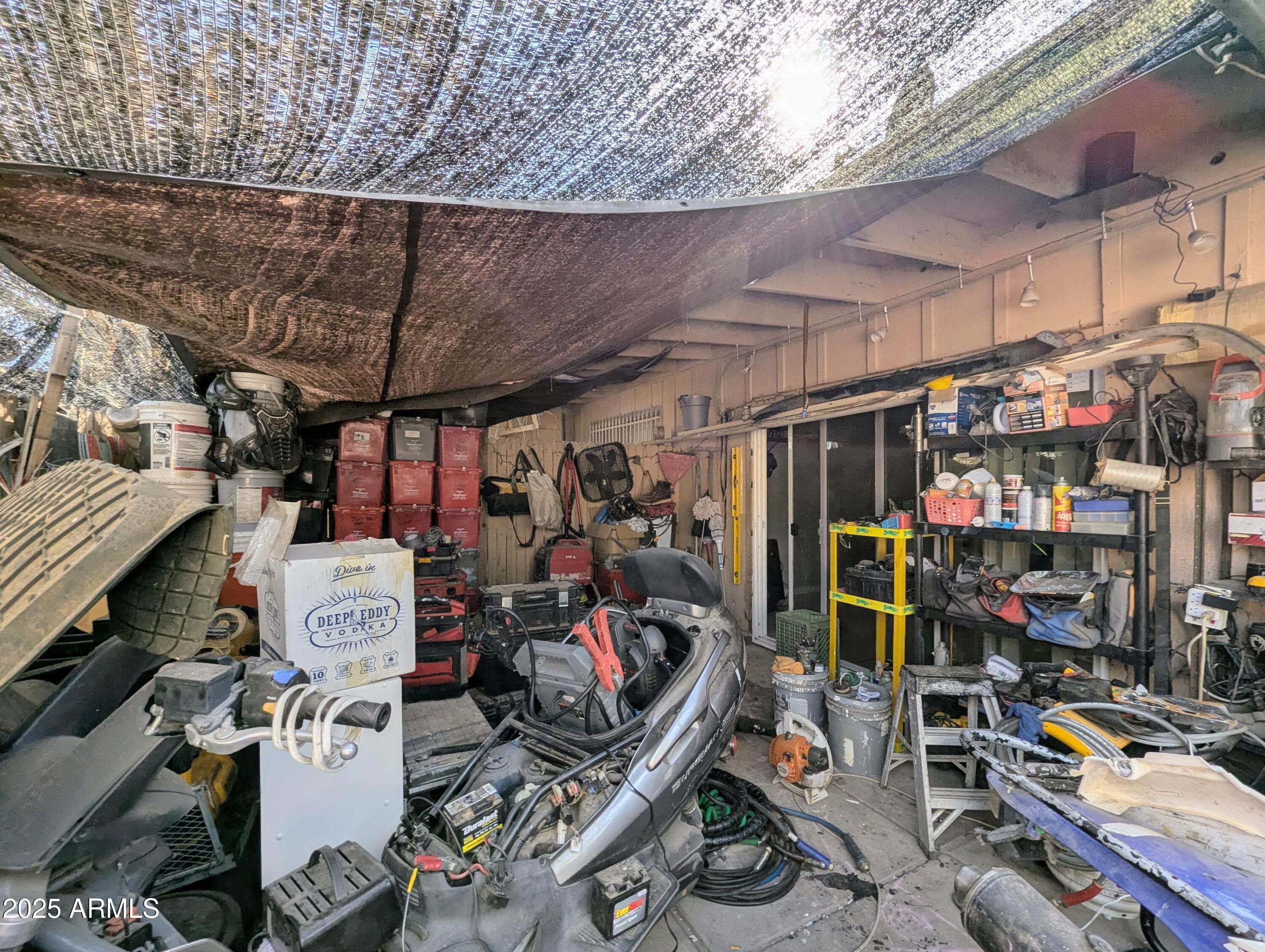 2210 W HEATHERBRAE Drive