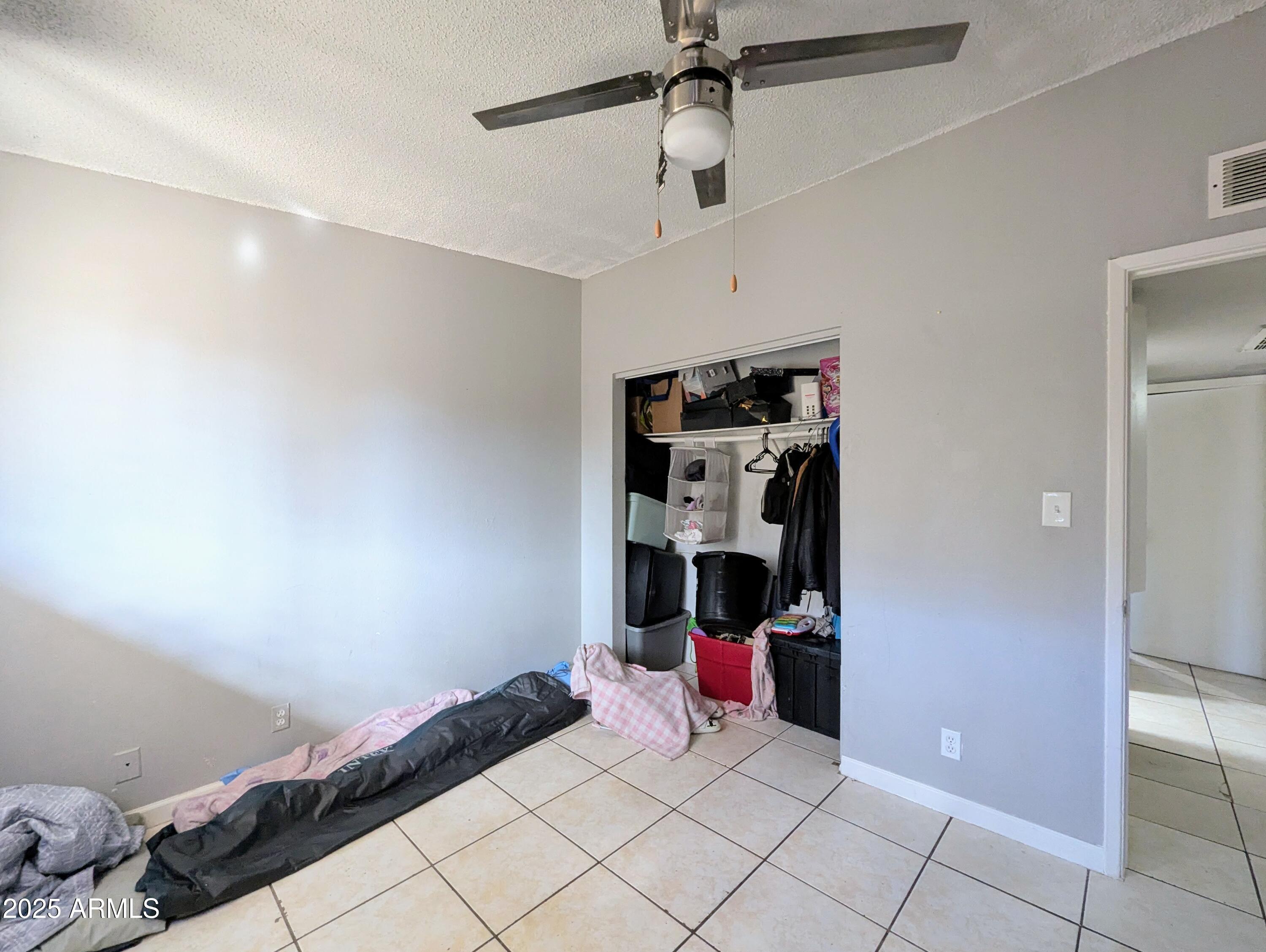 2210 W HEATHERBRAE Drive