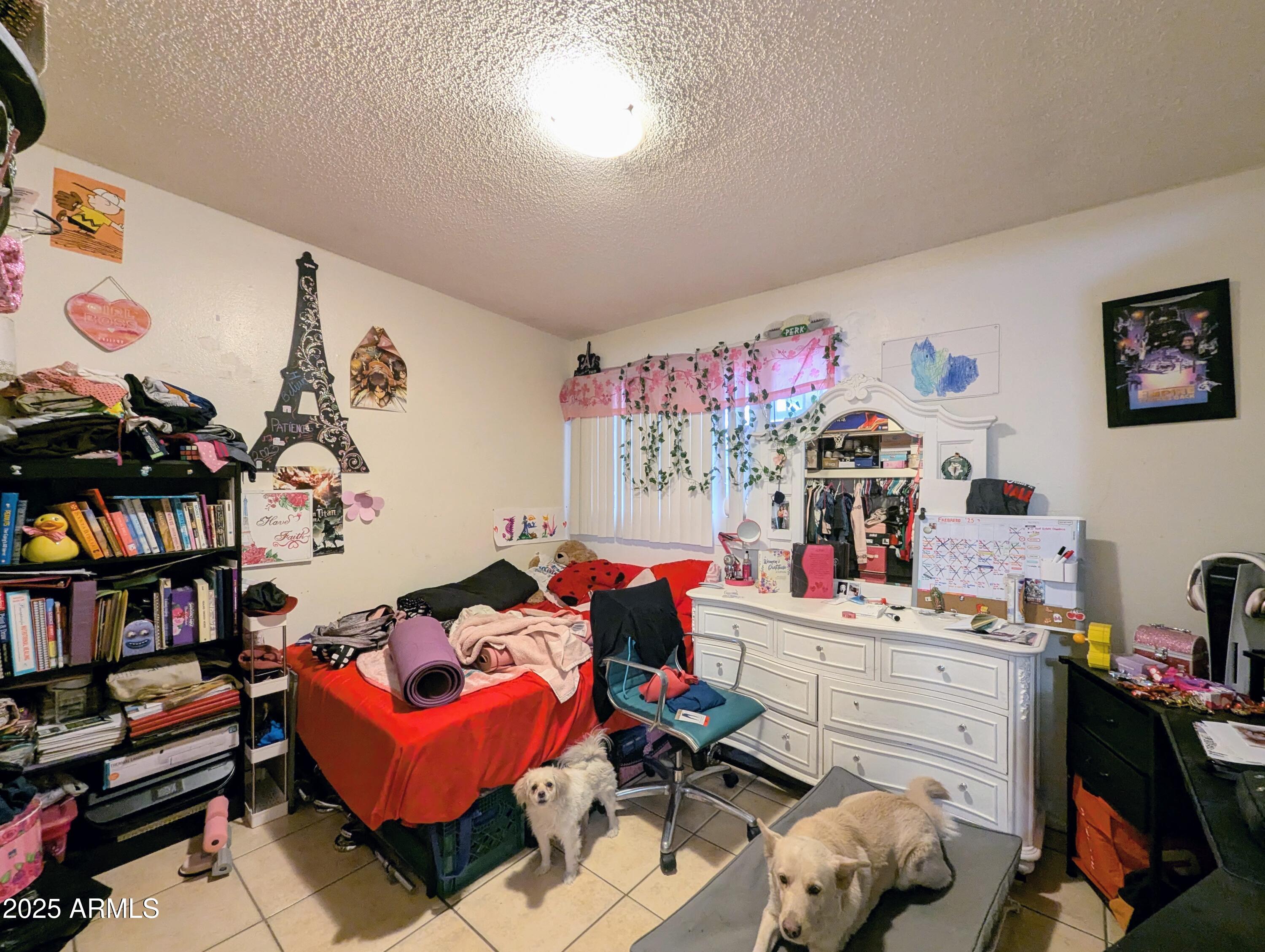2210 W HEATHERBRAE Drive