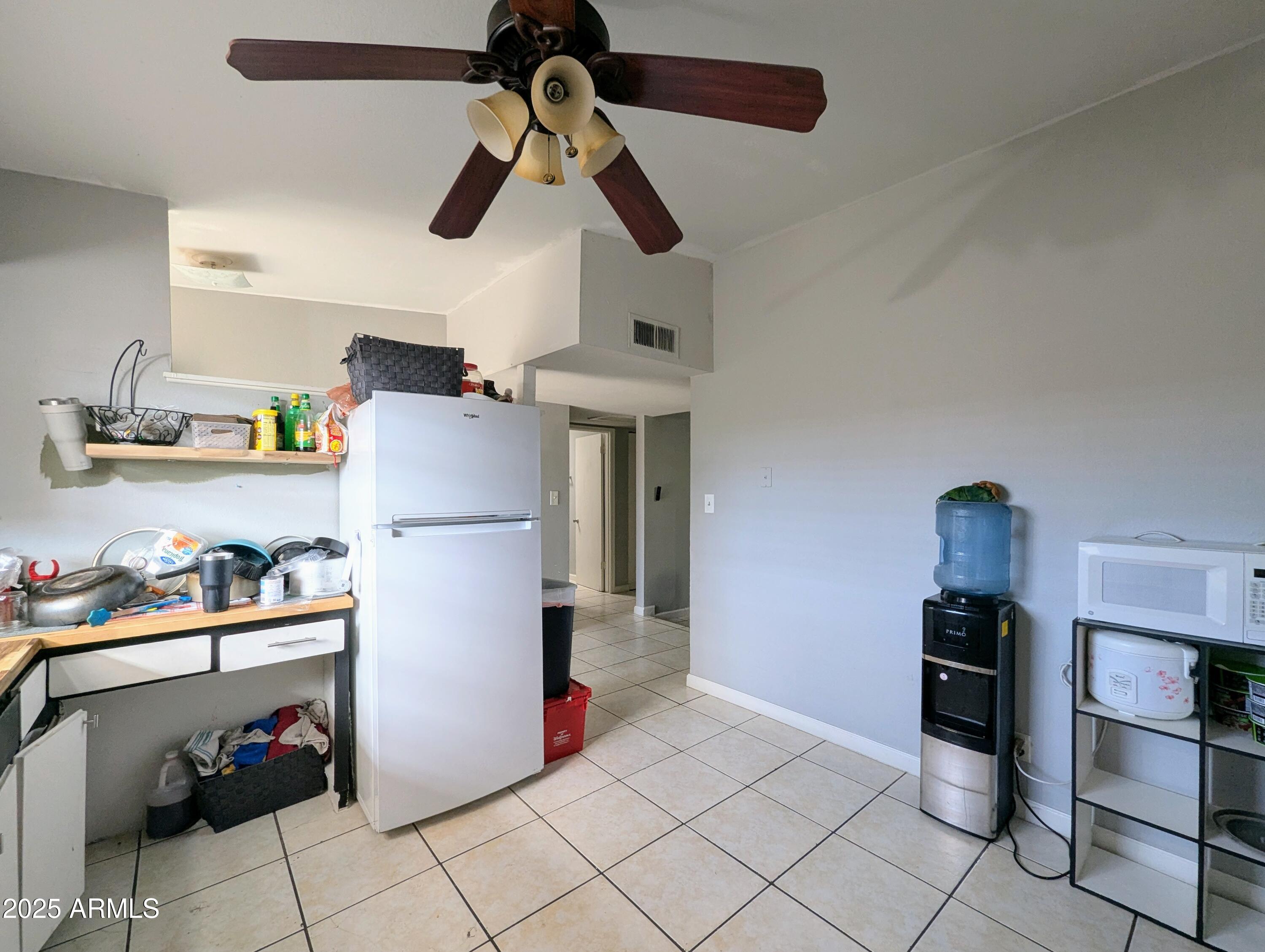 2210 W HEATHERBRAE Drive