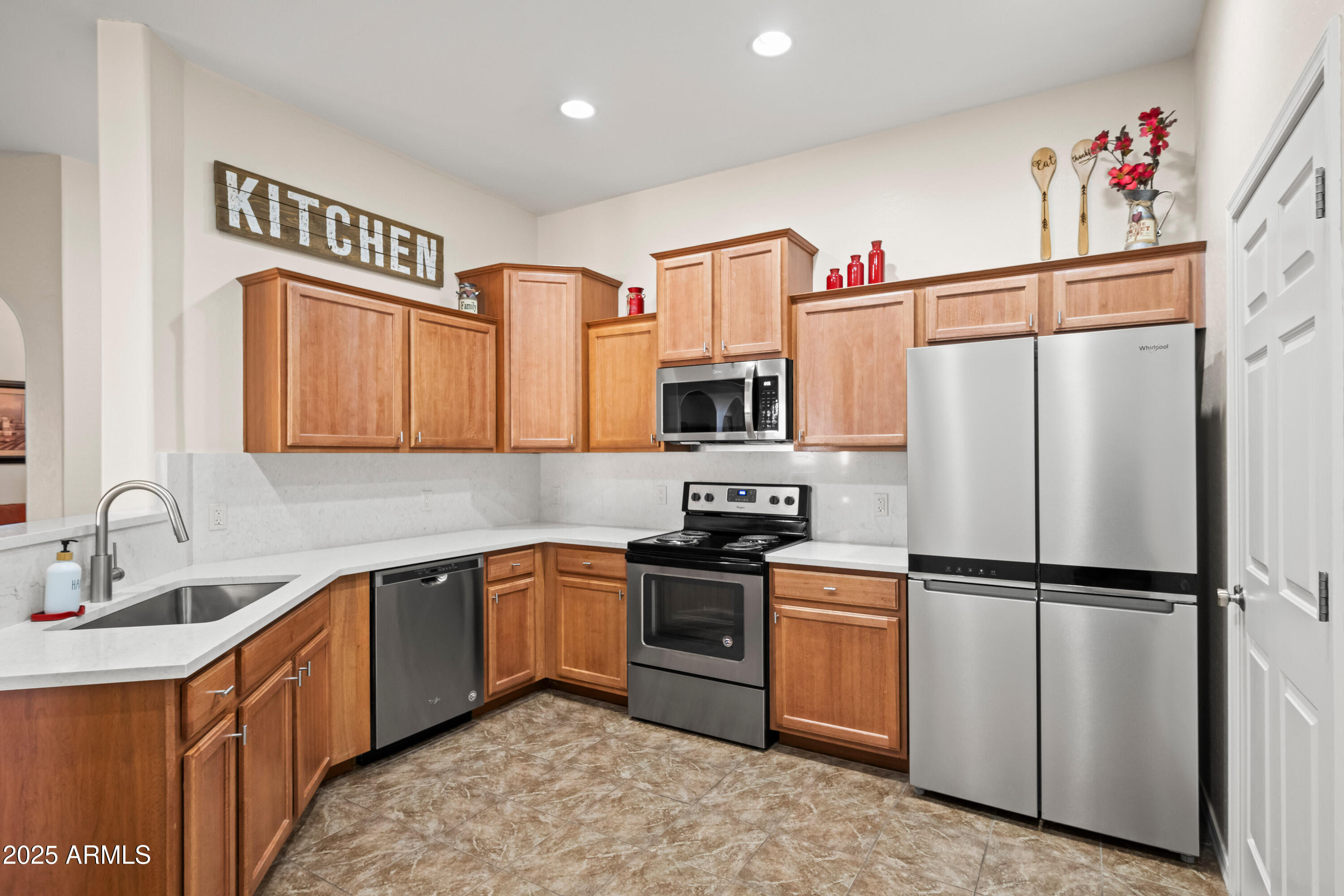 14575 W MOUNTAIN VIEW Boulevard, 11310