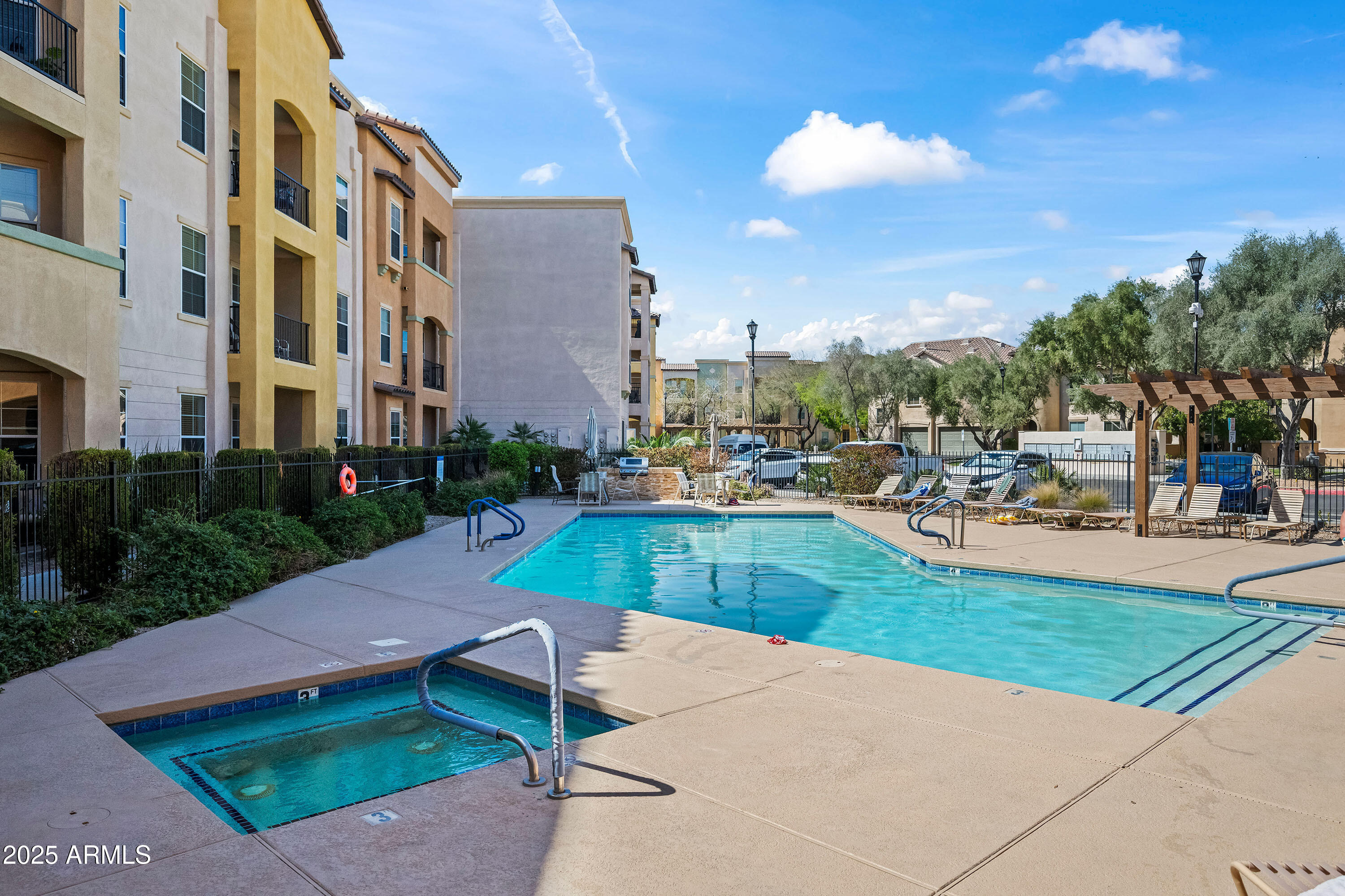 14575 W MOUNTAIN VIEW Boulevard, 11310
