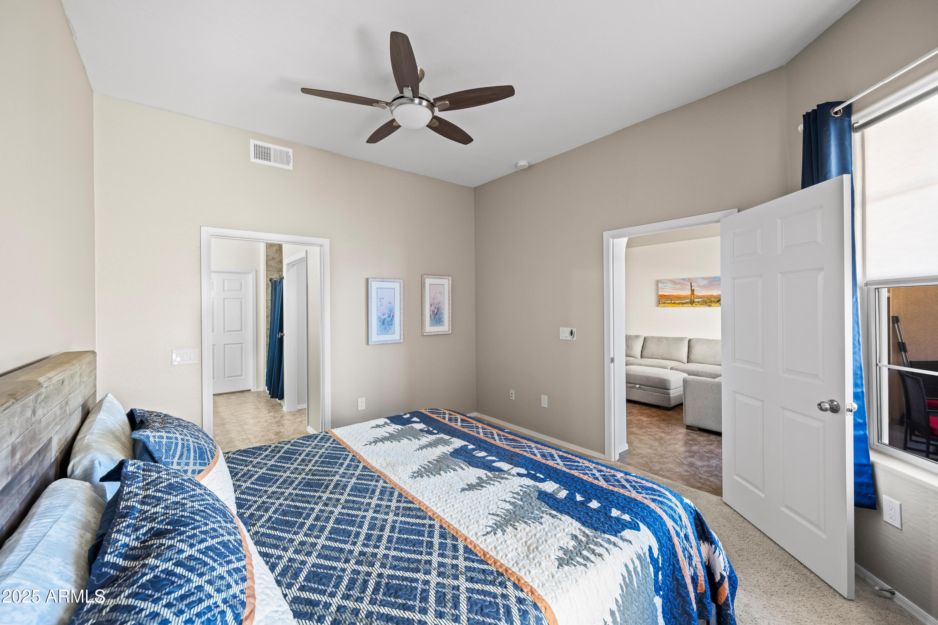 14575 W MOUNTAIN VIEW Boulevard, 11310