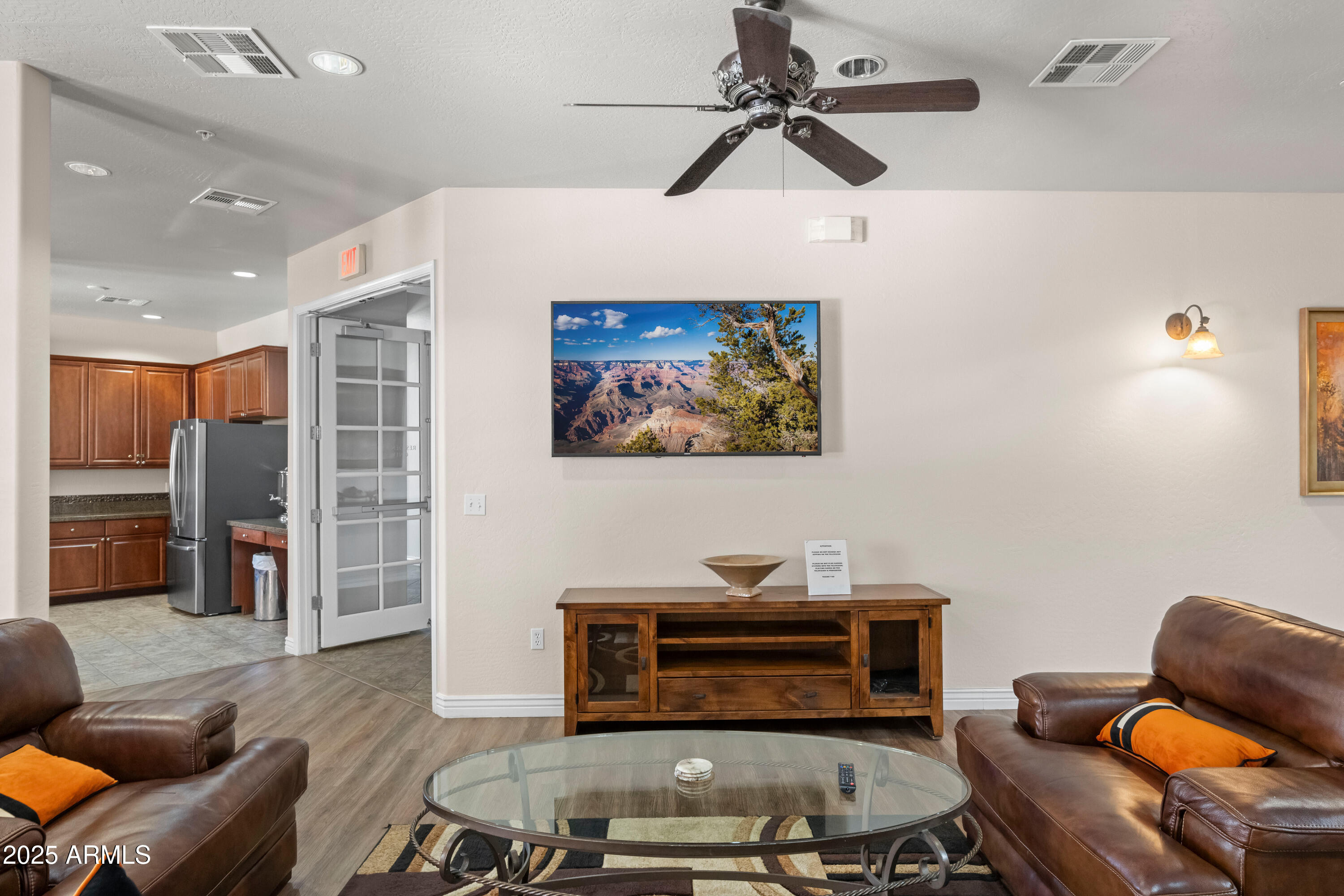 14575 W MOUNTAIN VIEW Boulevard, 11310