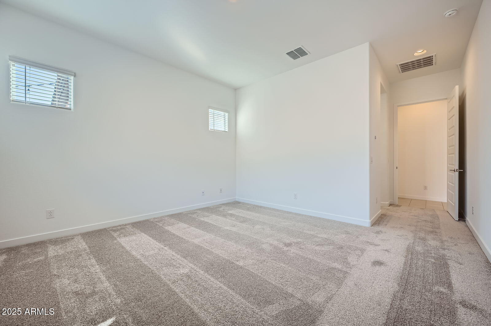 3252 W PEAK VIEW Road